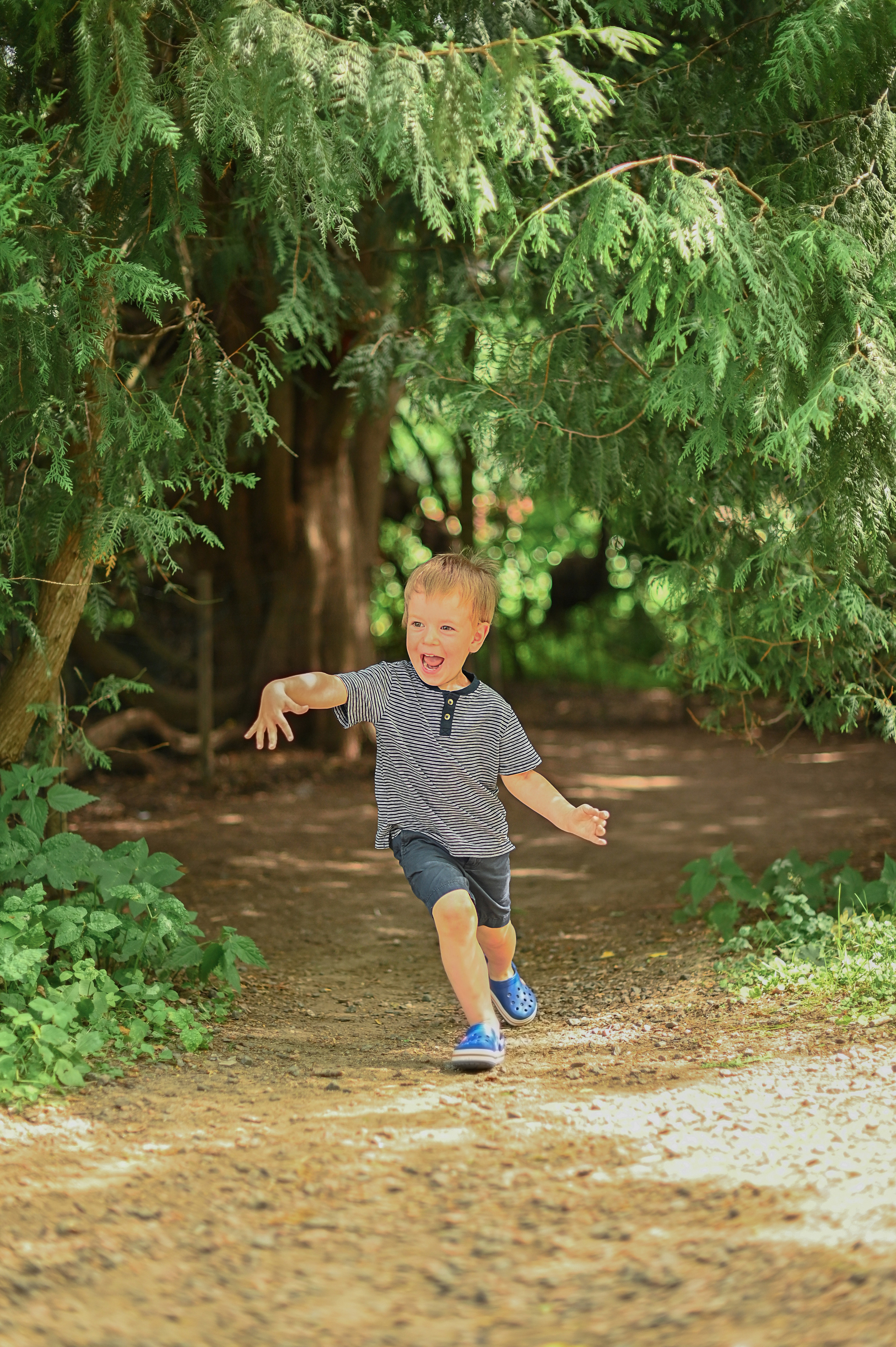 Семья в Koiramäen Pajutalli. Детский и семейный фотограф в финляндии дина пулкка. контент фотограф