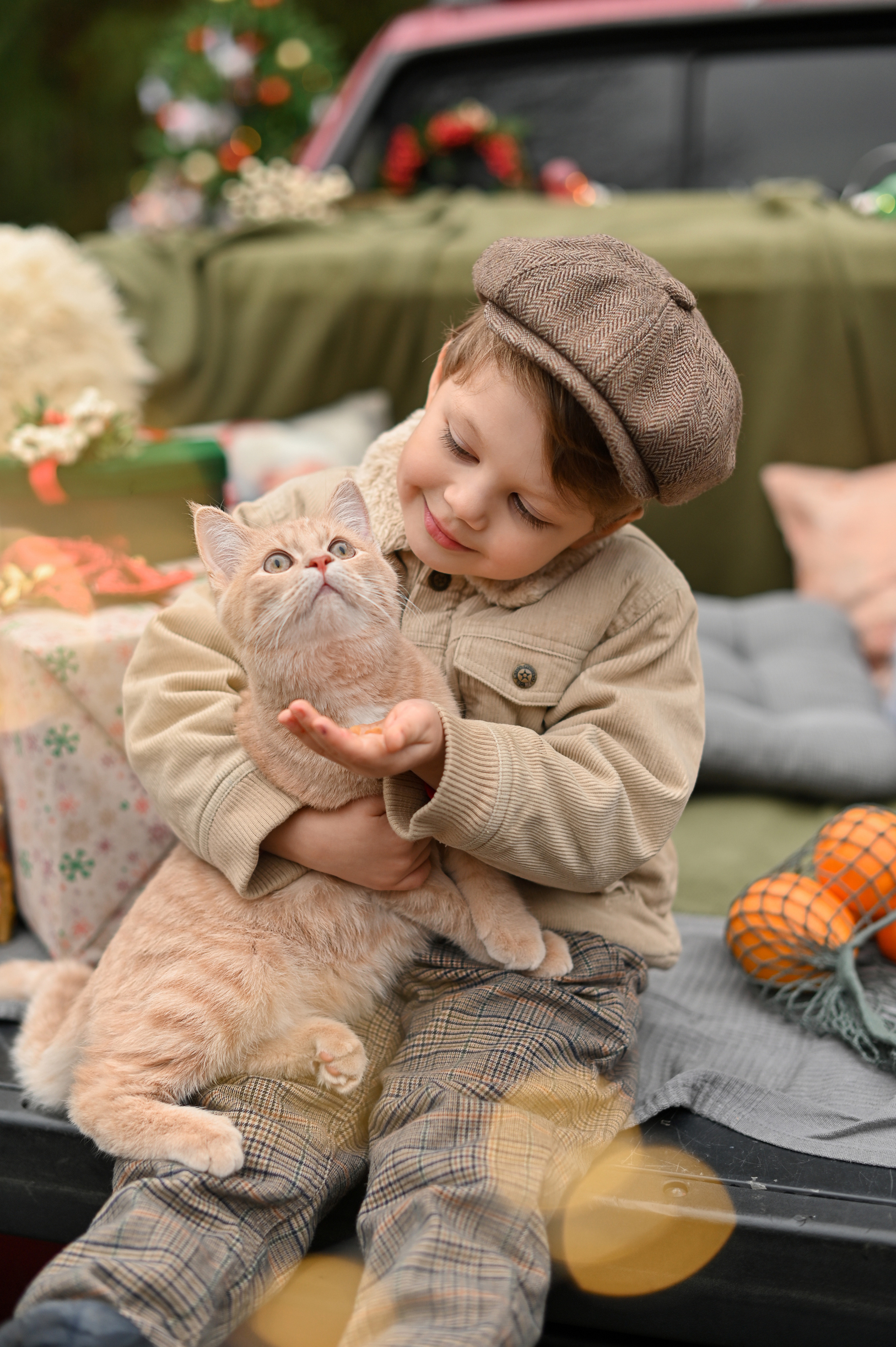 Новогодний фотодень с машиной. Детский и семейный фотограф в финляндии дина пулкка. контент фотограф
