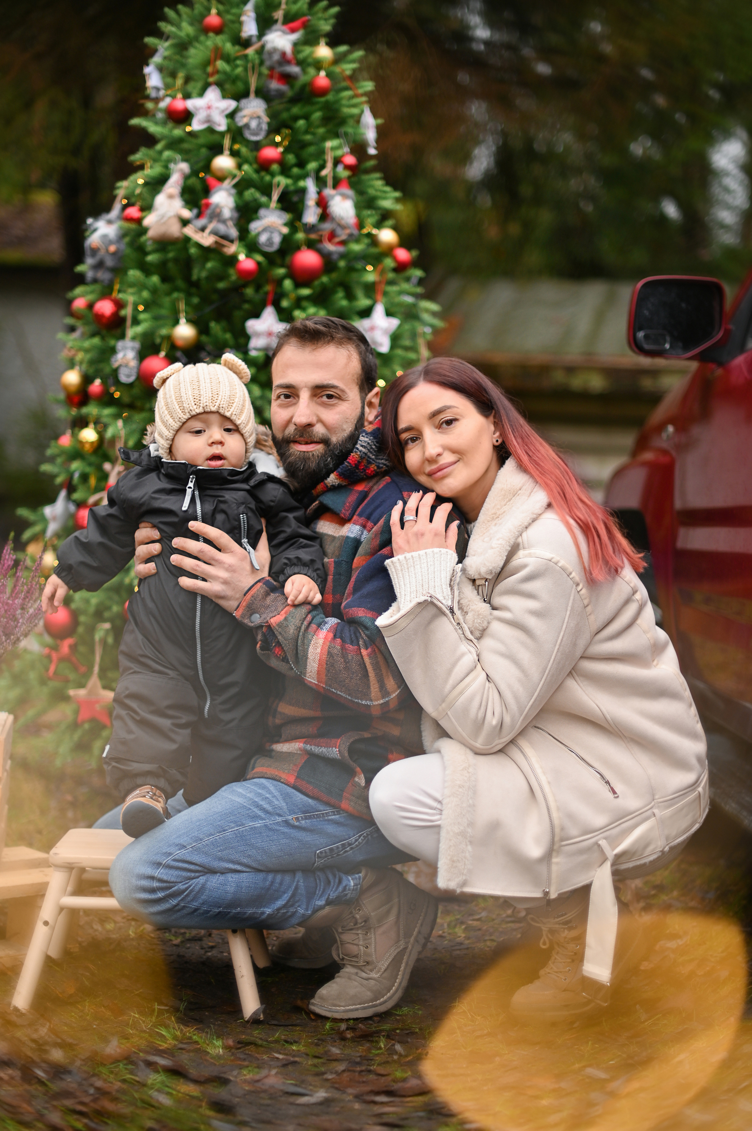 Новогодний фотодень с машиной. Детский и семейный фотограф в финляндии дина пулкка. контент фотограф