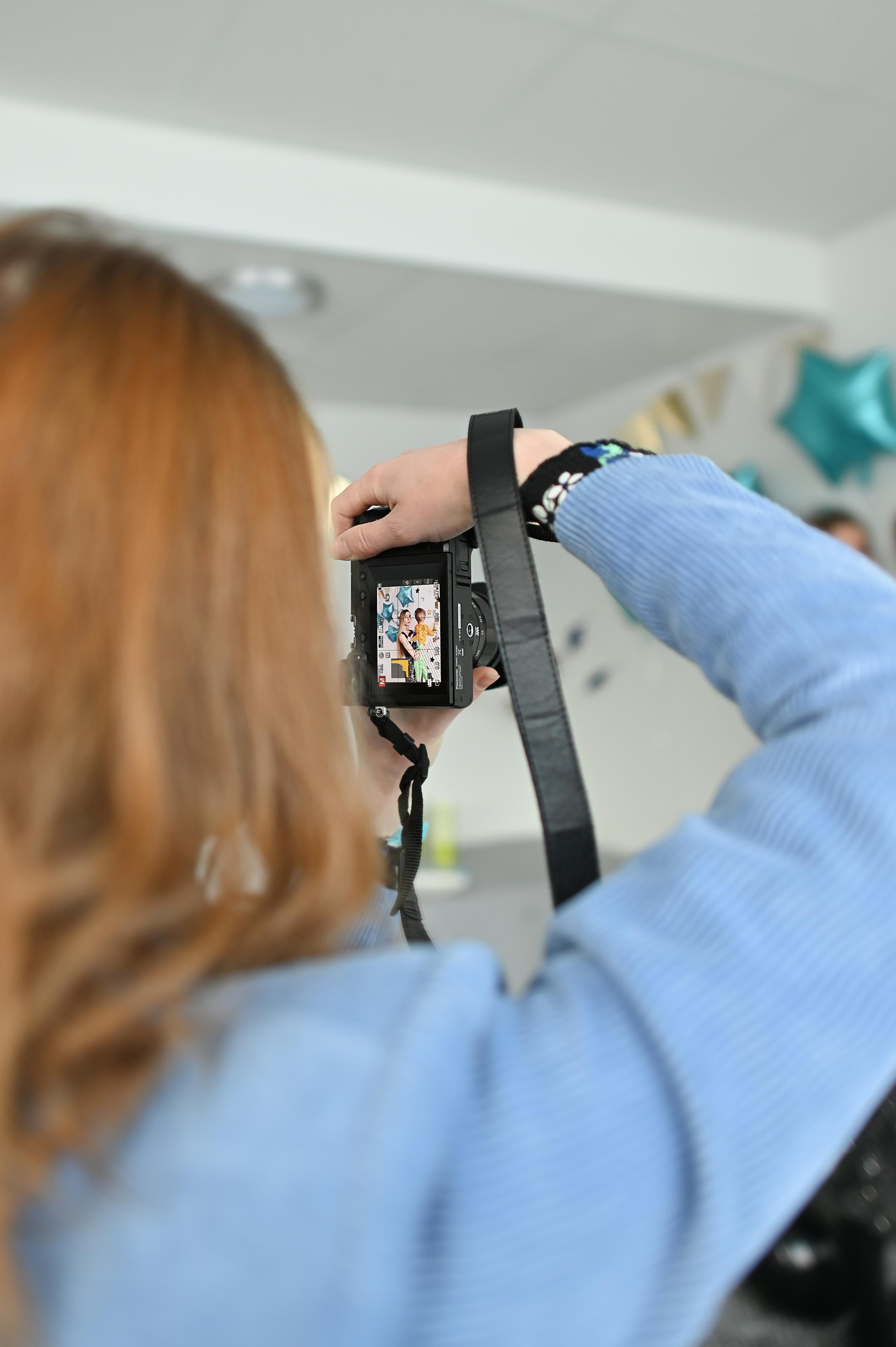 Лео 4 года. Праздник в kerhohuone. Детский и семейный фотограф в финляндии дина пулкка. контент фотограф