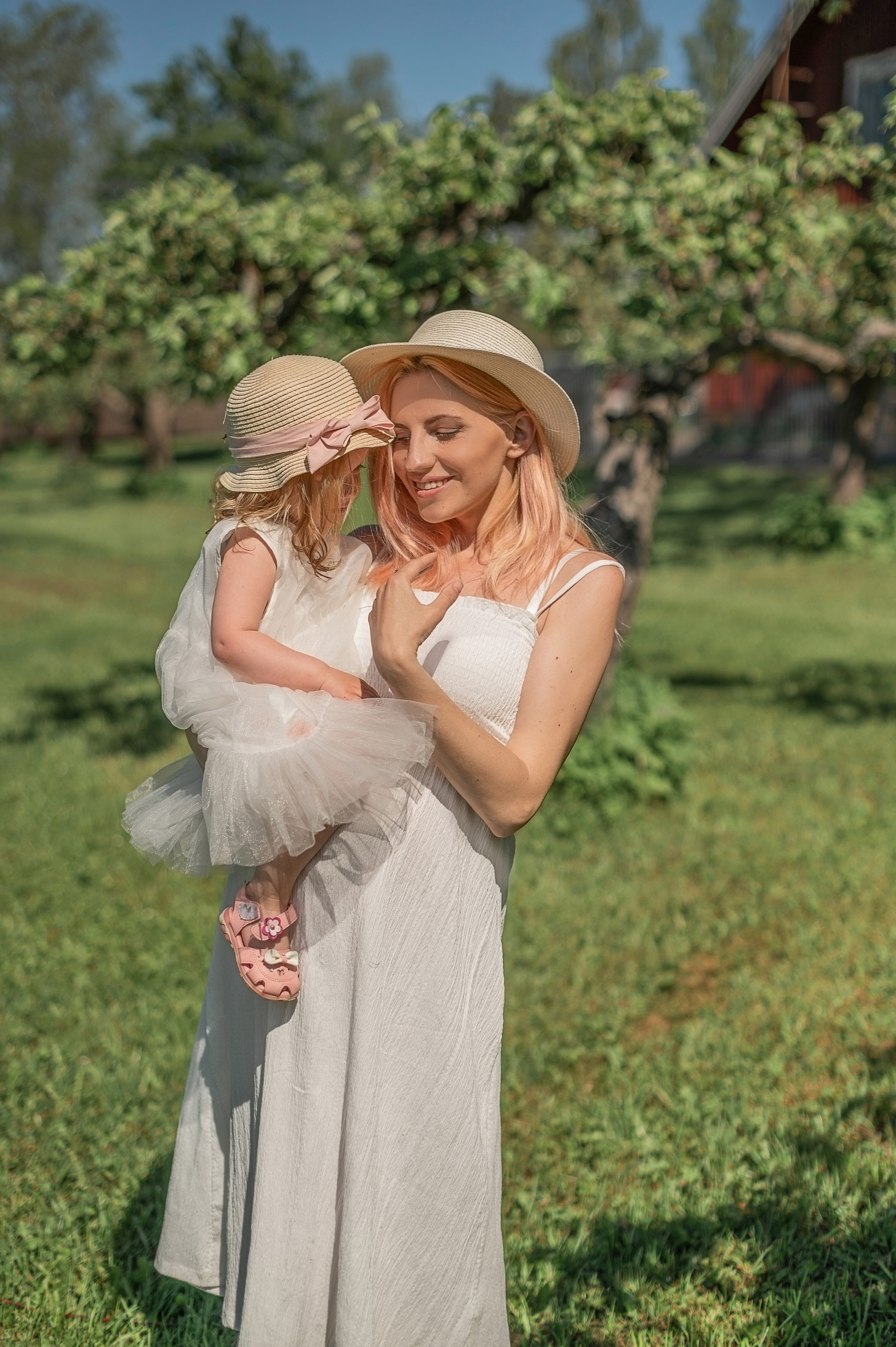 В ожидании четвертого малыша. Детский и семейный фотограф в финляндии дина пулкка. контент фотограф