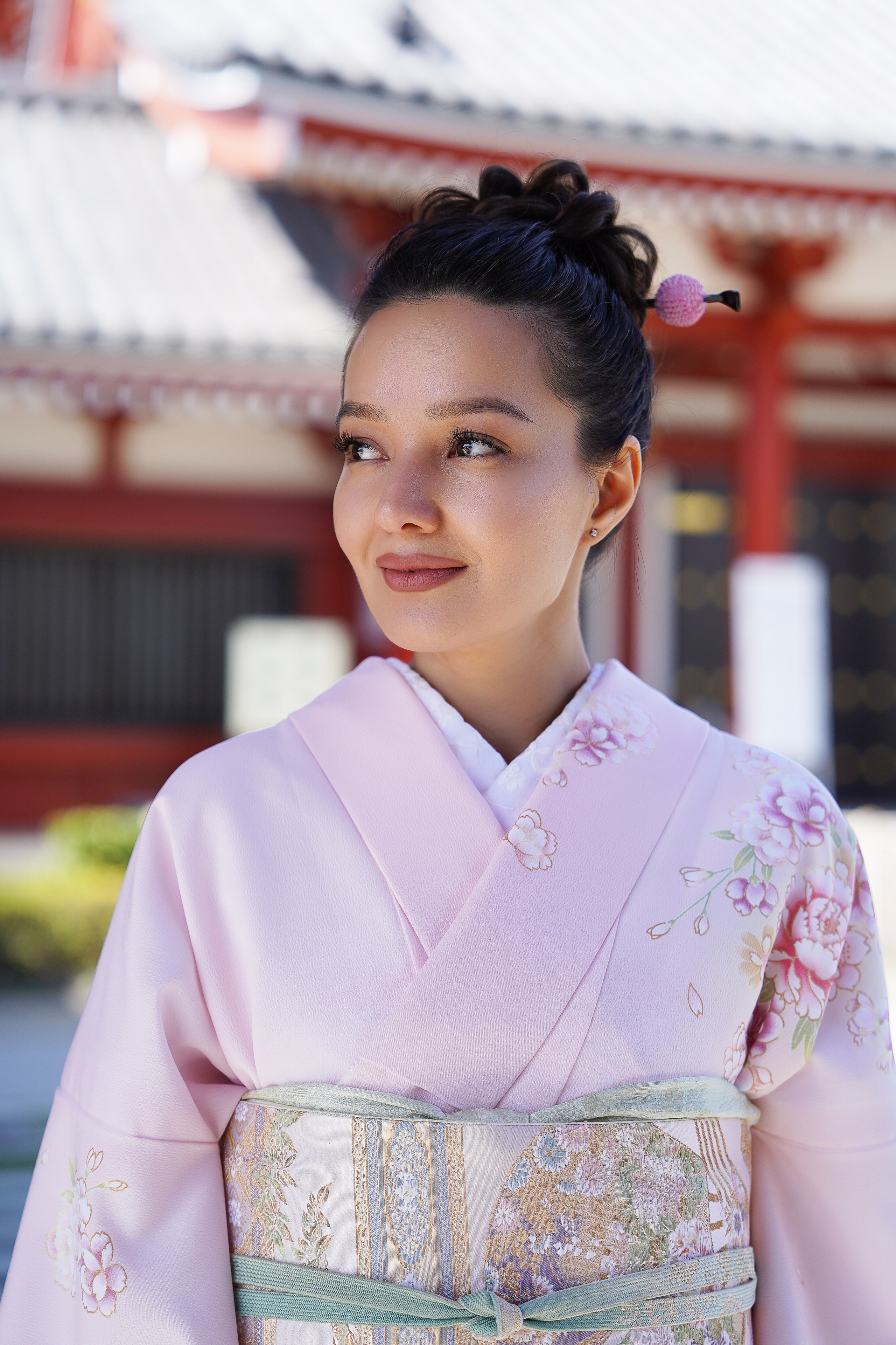 Khusnora. Фотограф в Токио Япония