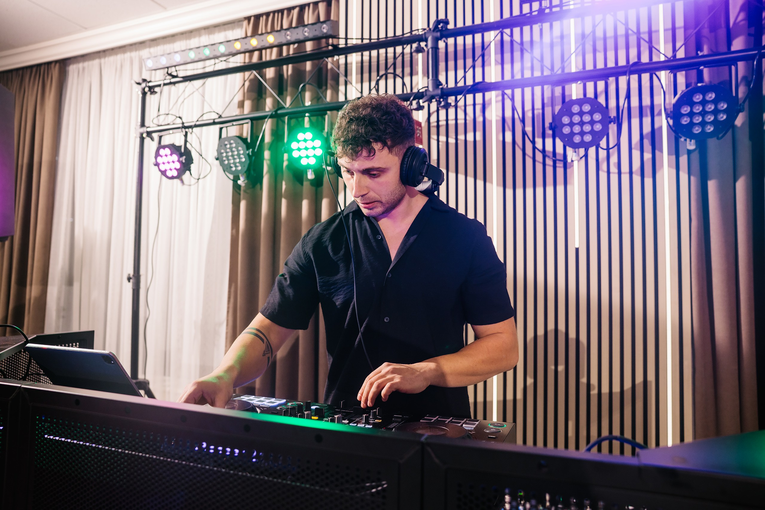 02.21.2025 Birthday Party. Wedding family event photographer in Chicago Nick Yushevich