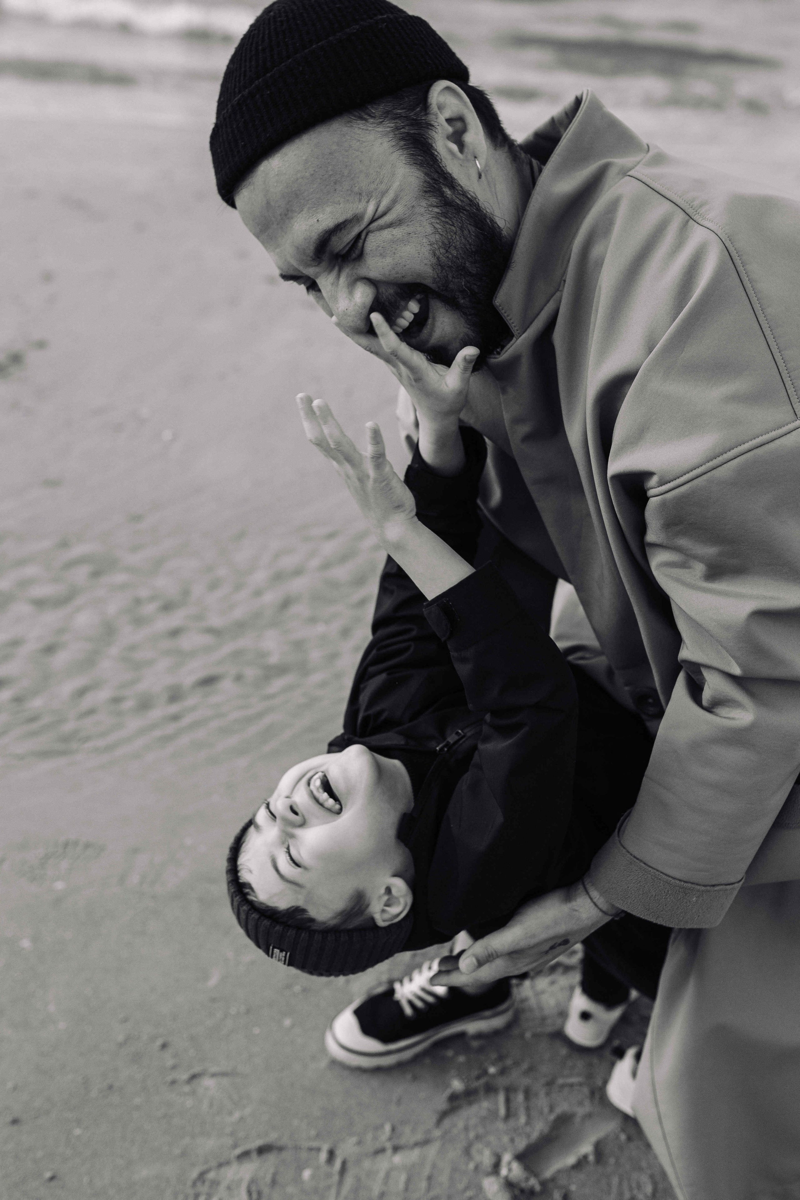 WINTER PHOTOSESSION AT THE SEA. Https://shi-photo.com/