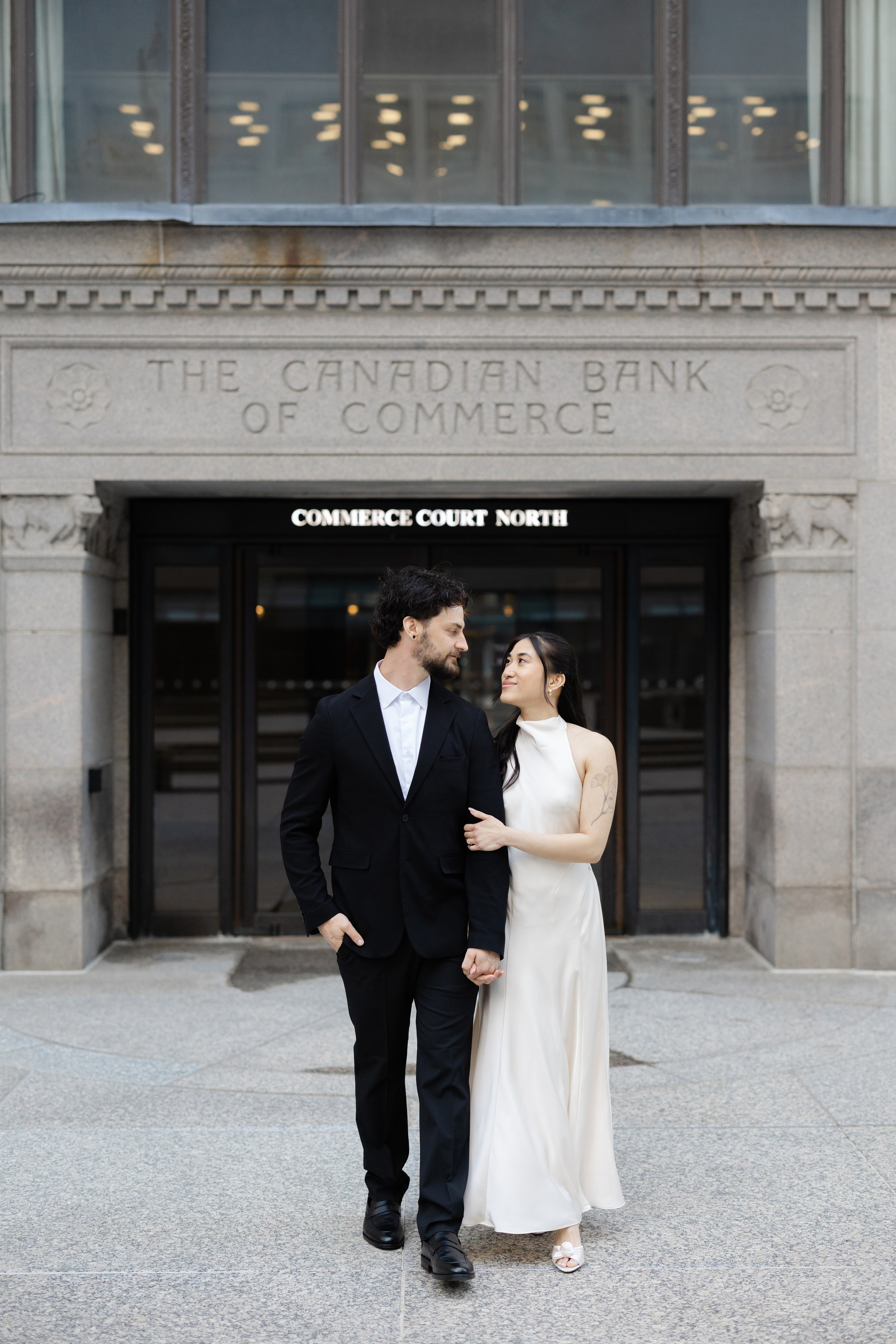 Engagement Session — Downtown Toronto. Anna Leb Photo