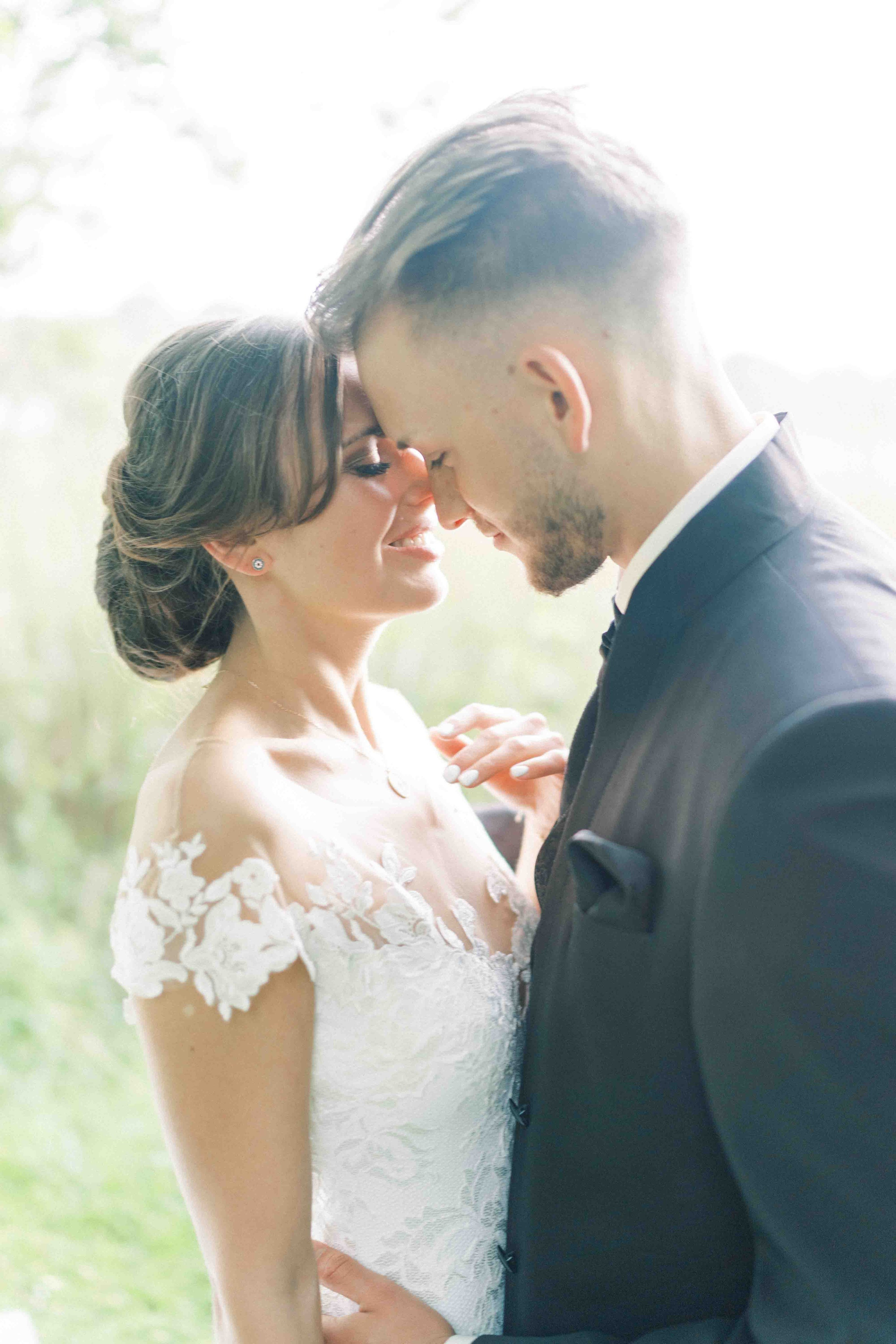 brautpaar bei hochzeit am landhaus am see garbsen