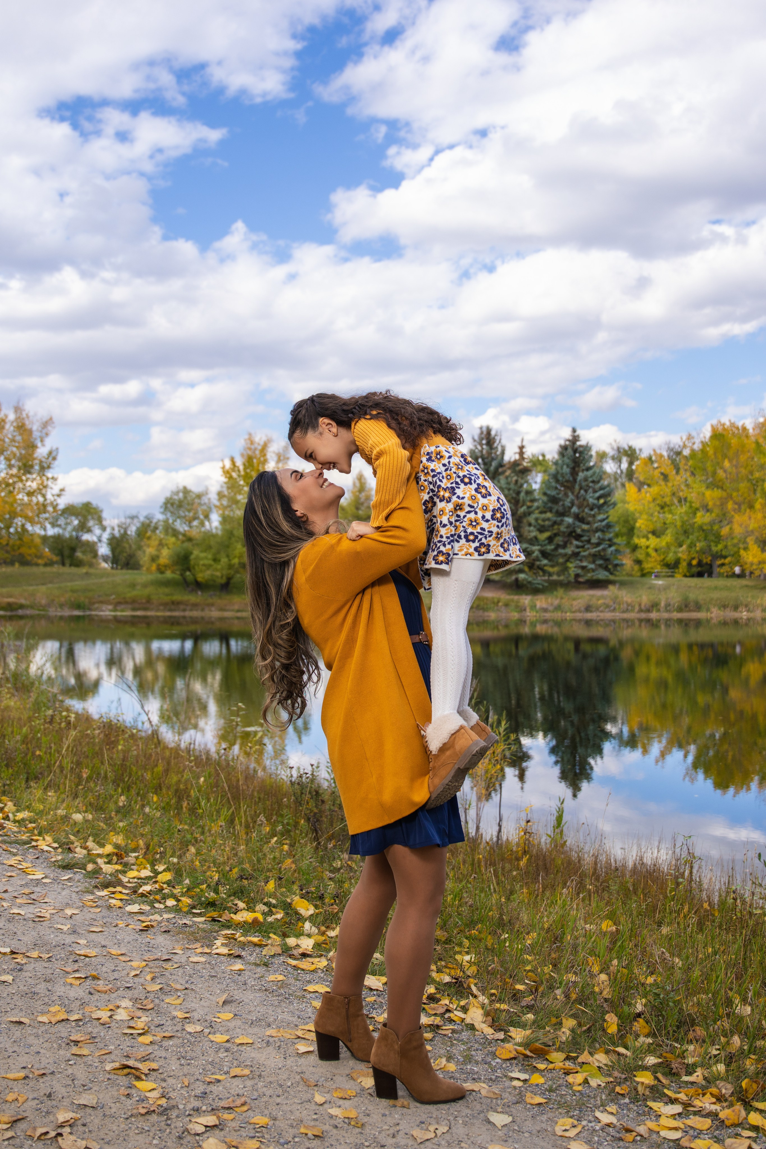Marcia’s Family. Carlos Lima Photography — Photographer in Calgary