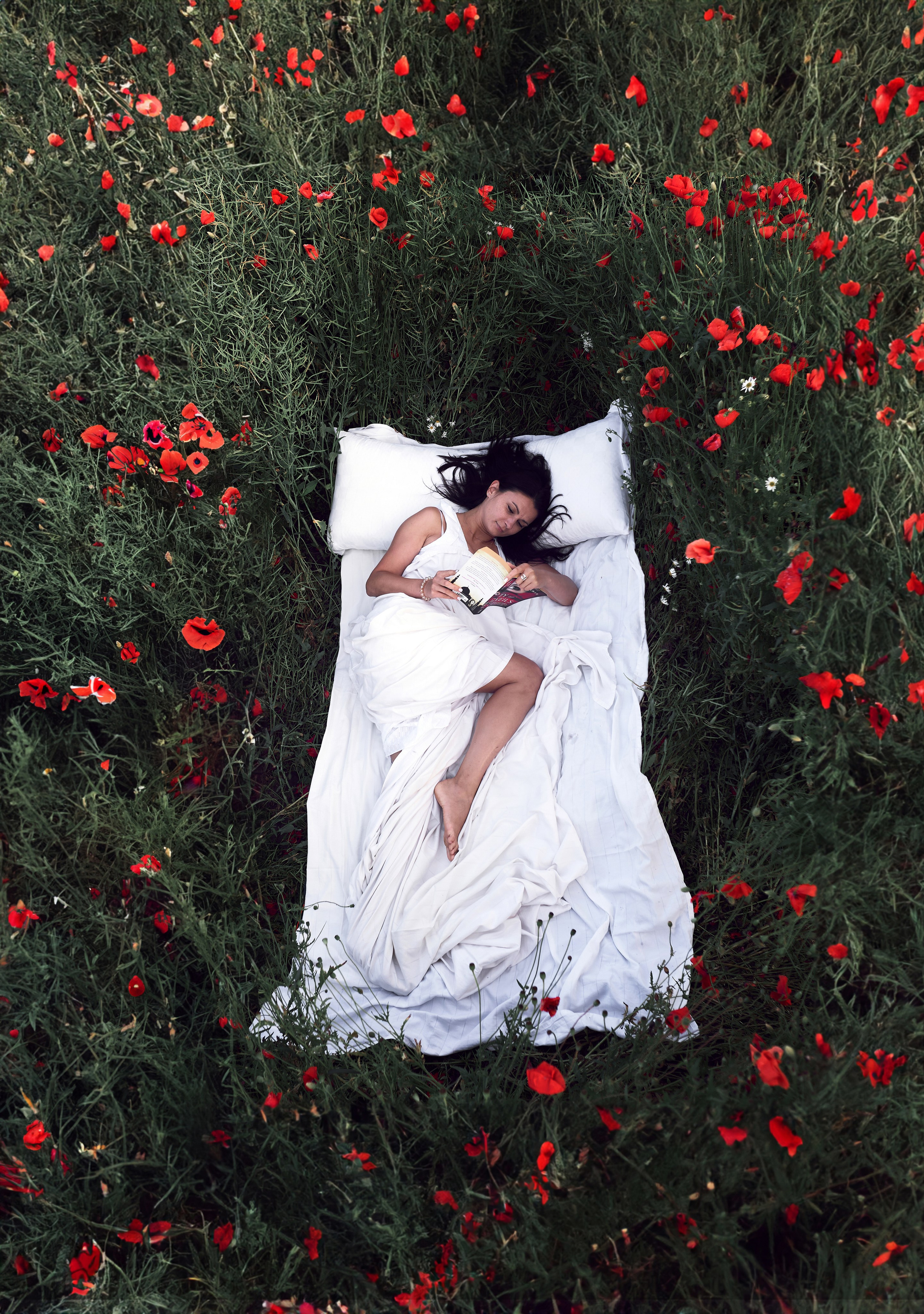 Portrait photographer in Riga. Photographer in Doha, Qatar