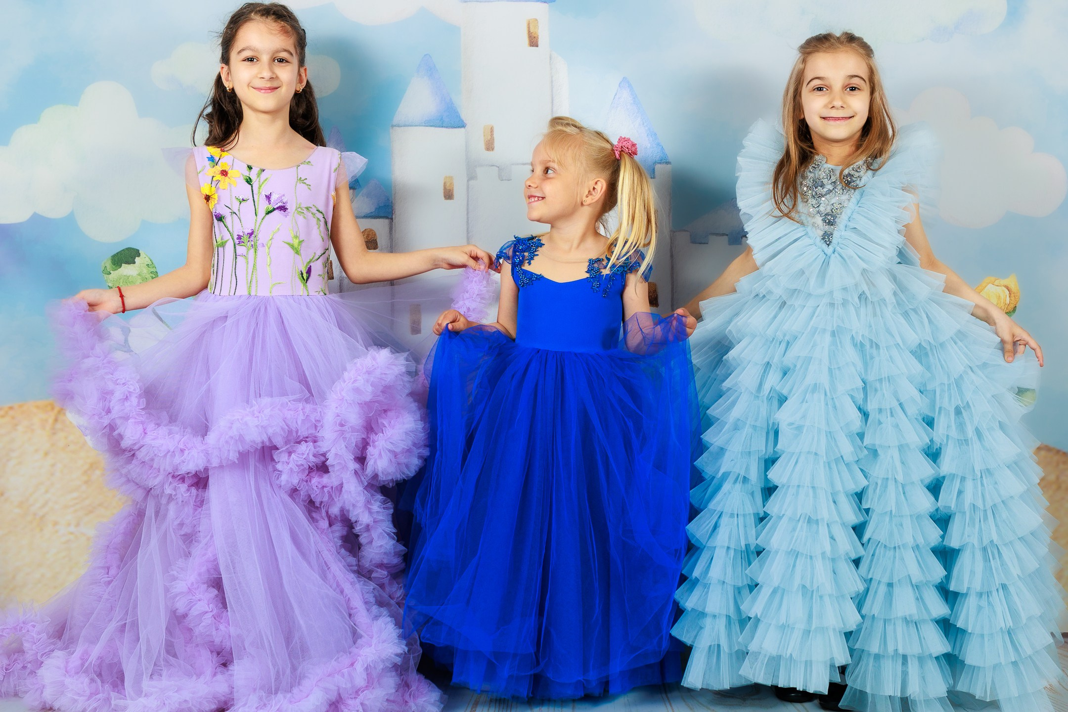 Prietenie. FotoACTIV.ro - Imaginea ta contează