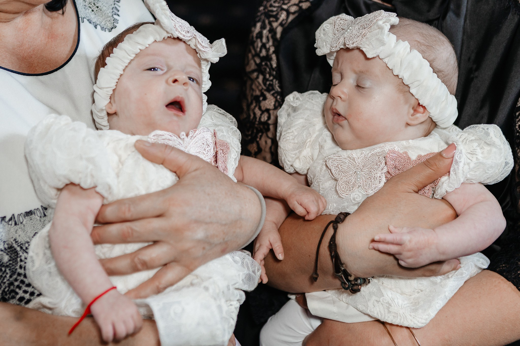 Carla & Ilinca. FotoACTIV.ro - Imaginea ta contează