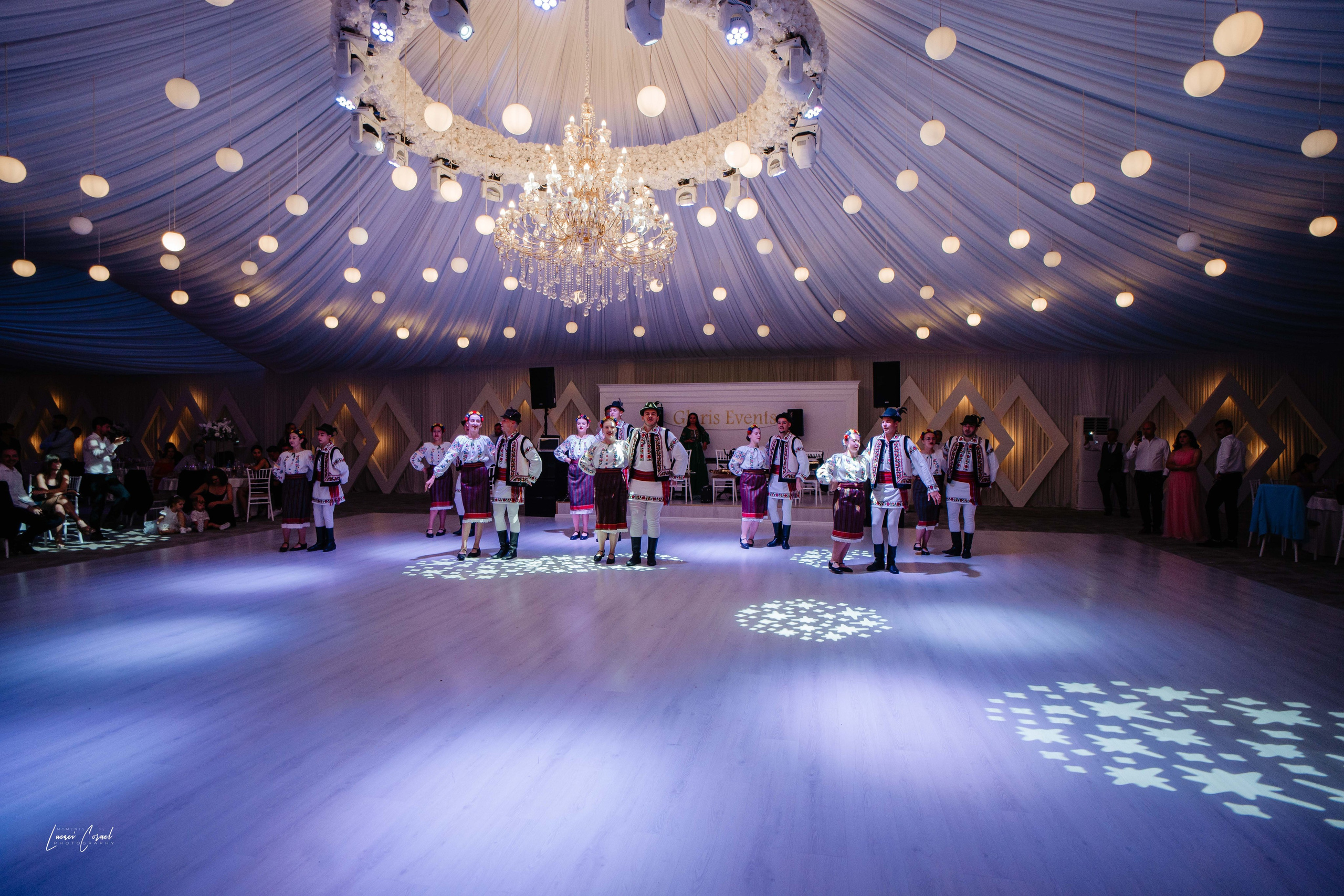 Amalia & Denis – Poveste foto de iubire. Fotograf de nuntă, corporate, botezuri, majorate și aniversări Roman, Lucaci Cornel