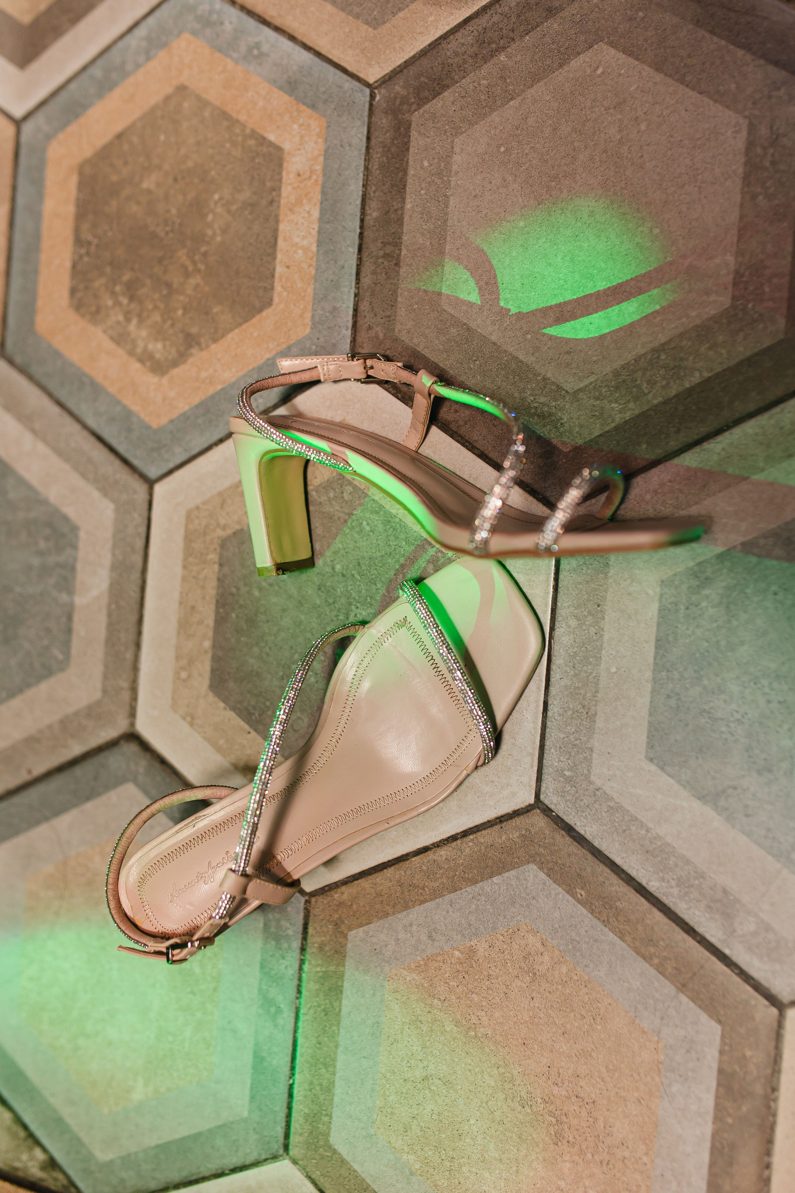 Heart to Heart. Https://shi-photo.com/