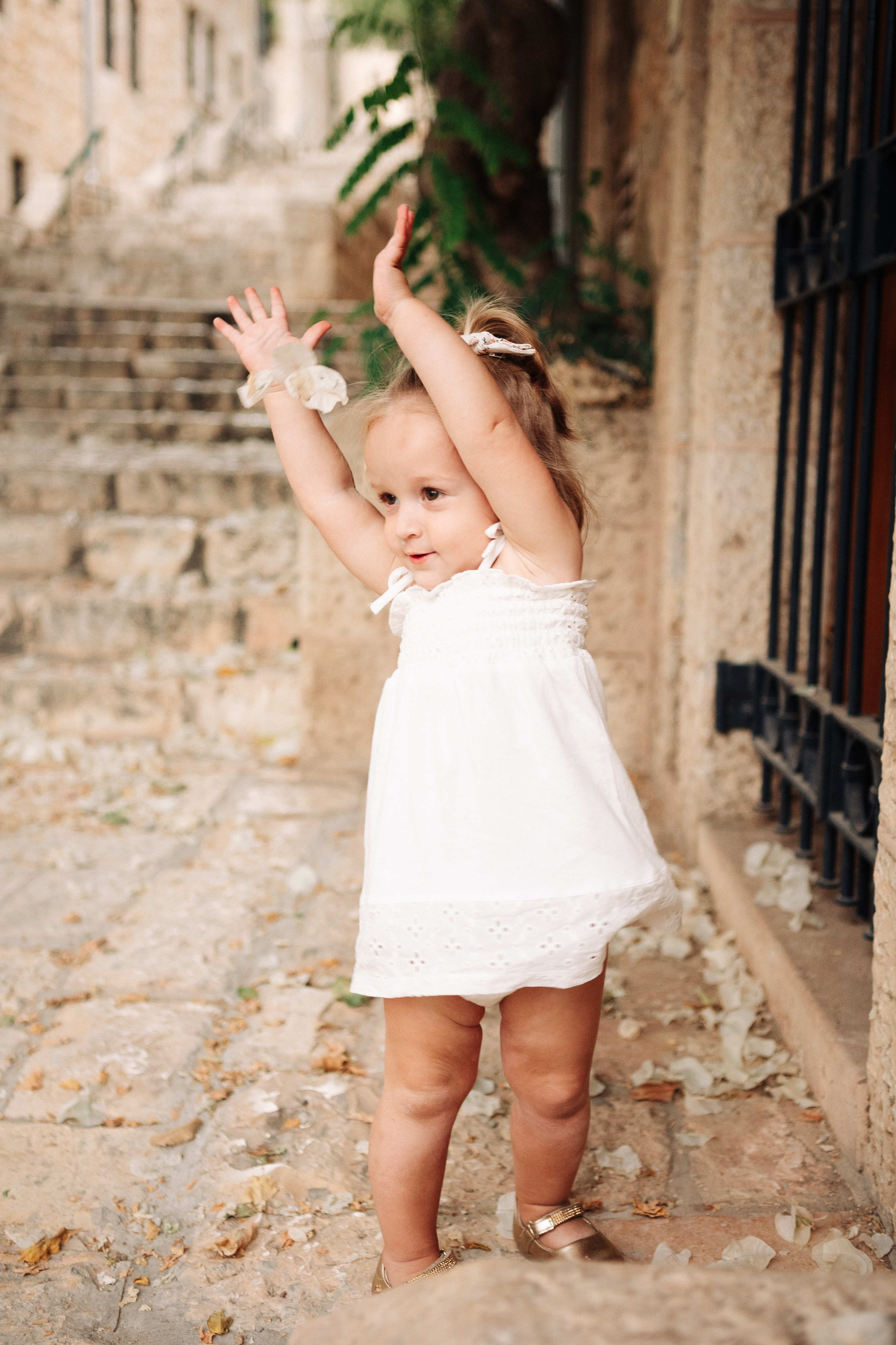 BIG FAMILY IN YAMIN MOSHE. Https://shi-photo.com/