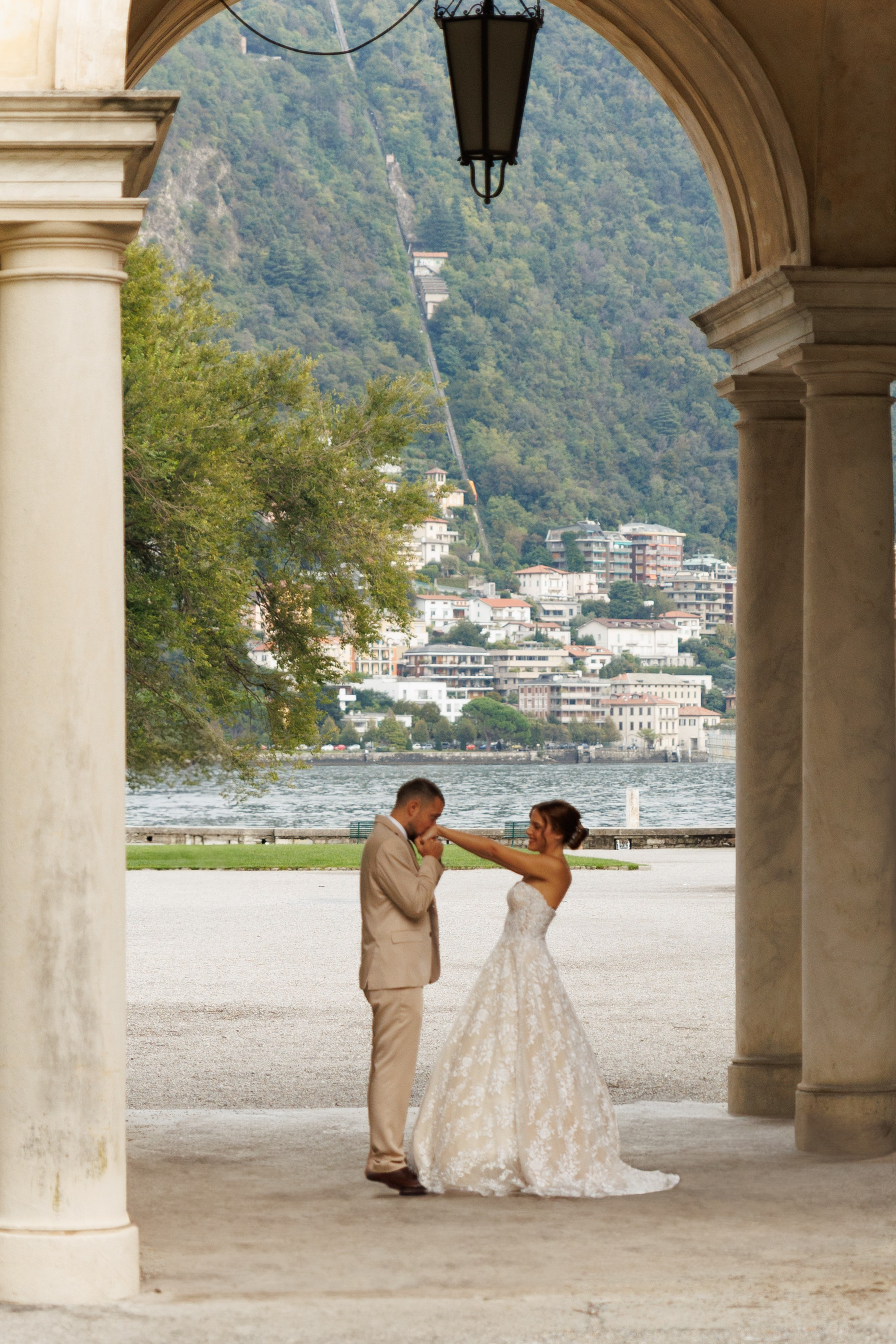 Lake Como — Anja & Aleksa. Photographer & videographer Aleksa Kljajić