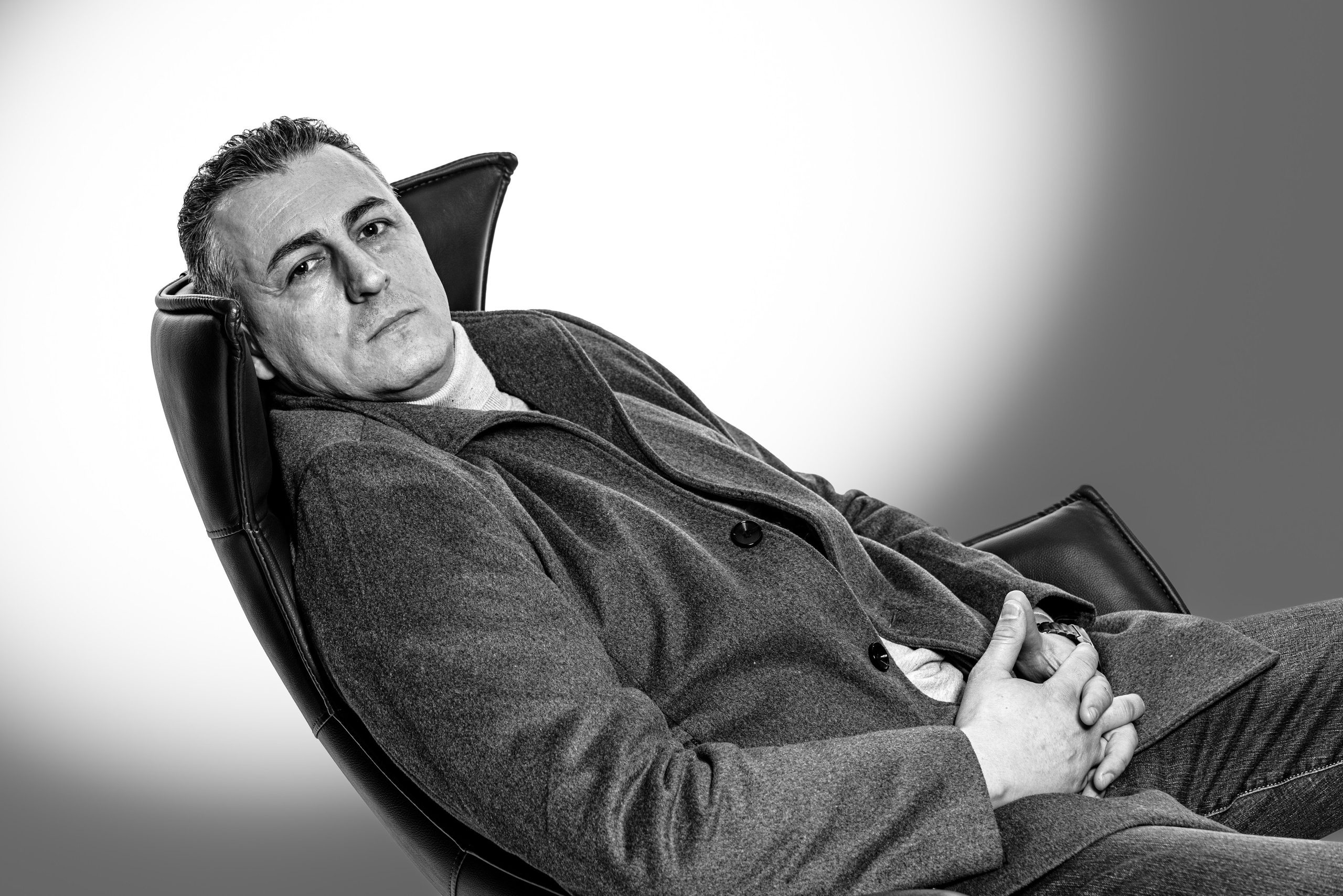 Male Portrait Photoshoot in Sofia — Stefan Portrait in Platon Style. Portrait & Boudoir Photographer in Sofia | Taymuraz Gumerov