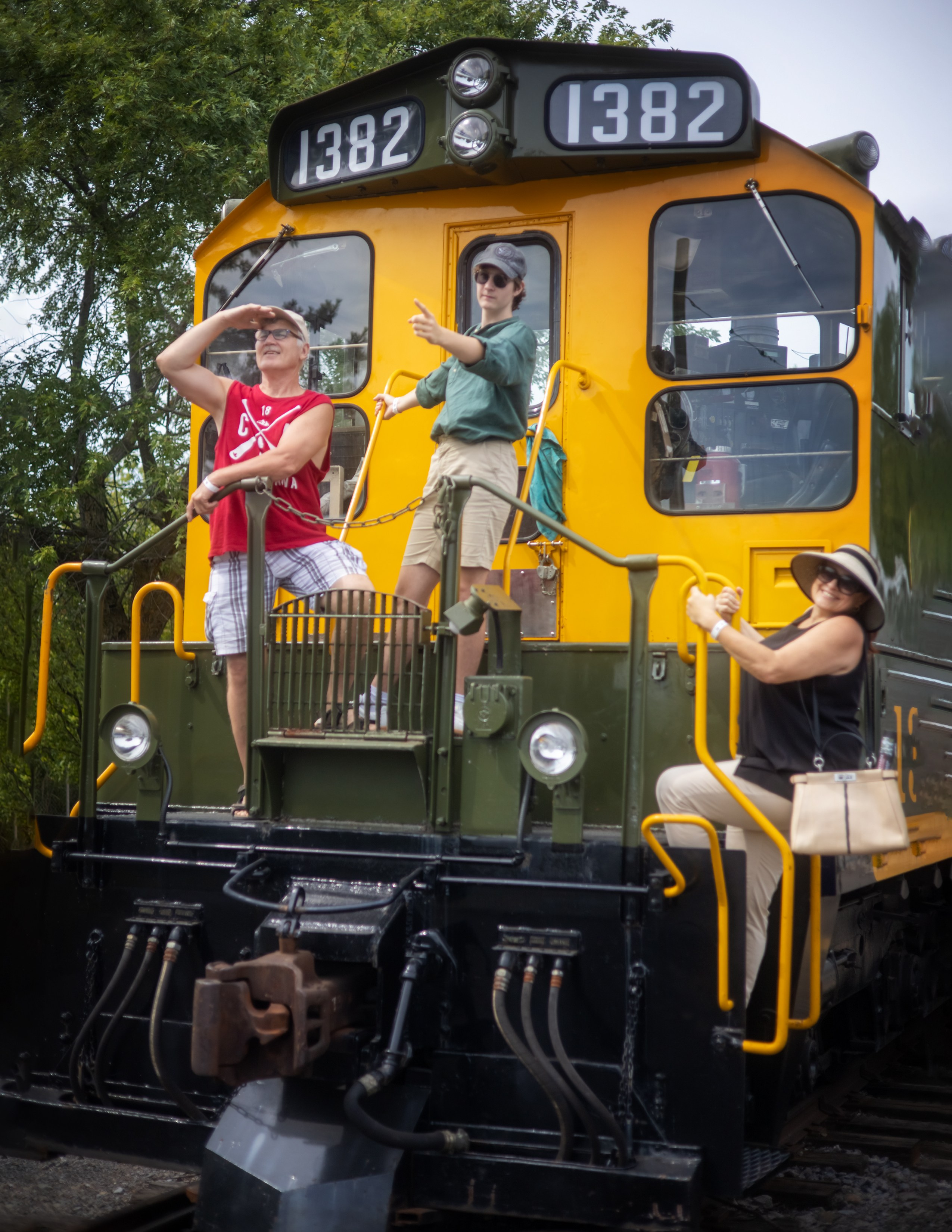 Musée ferroviaire Montréal 2025. Photographe de famille à Montréal Ewa Molchanovskaya