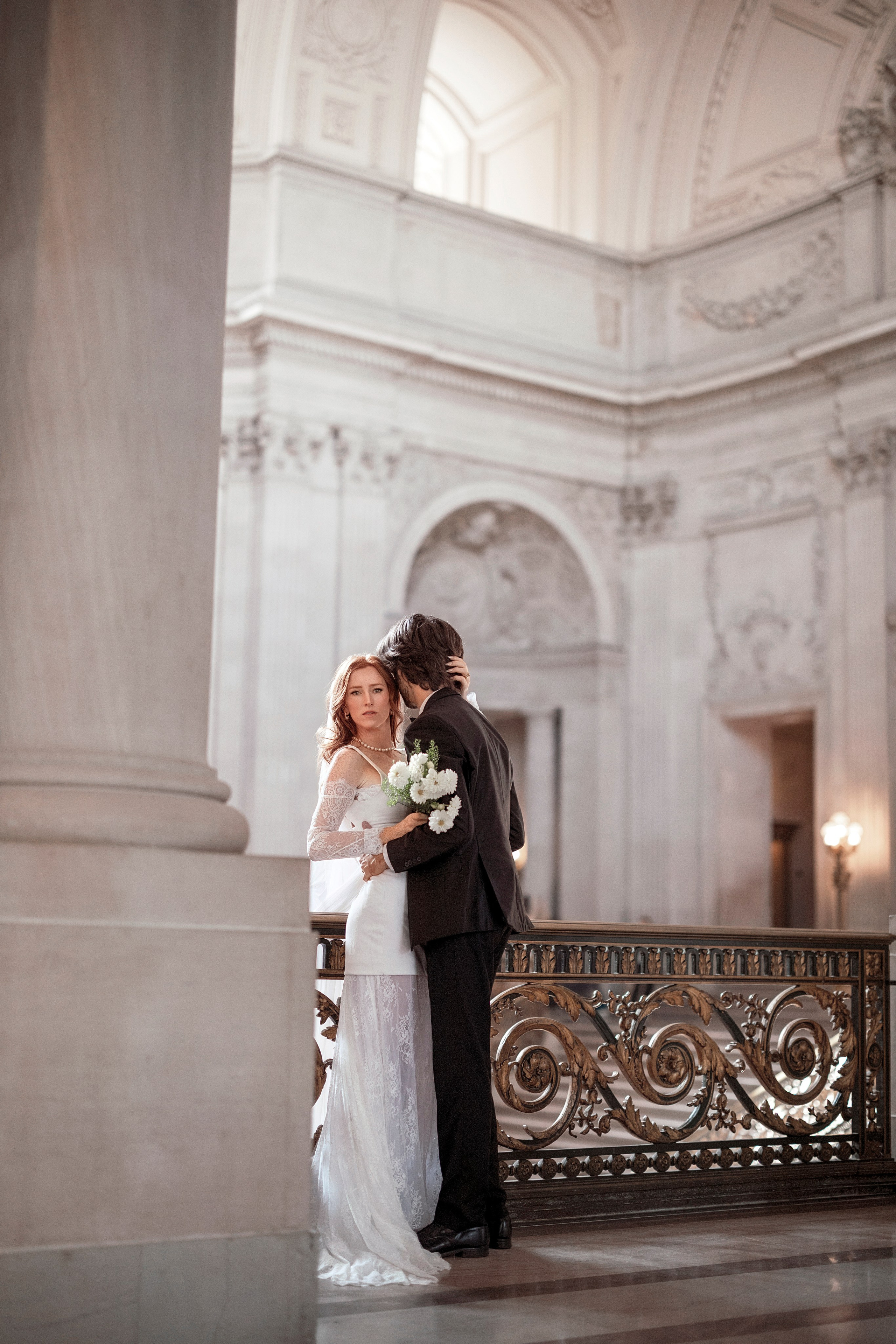San Francisco City hall. Bay Area Photographer: family, maternity, love story, wedding