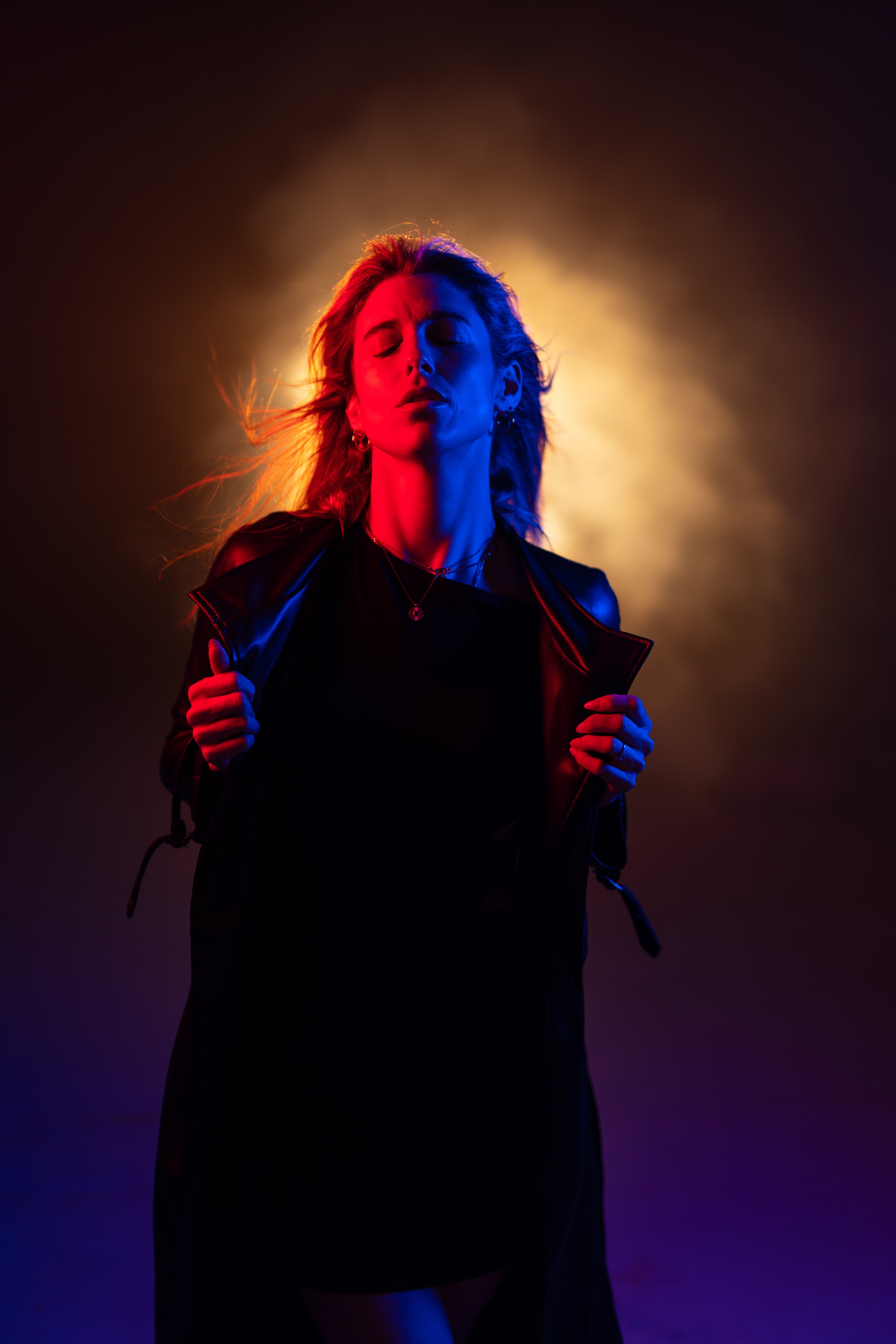 „Kölsch&Shoot“ in Cologne w/ Lisa (Set #6). URBANSTREETFILES.ART