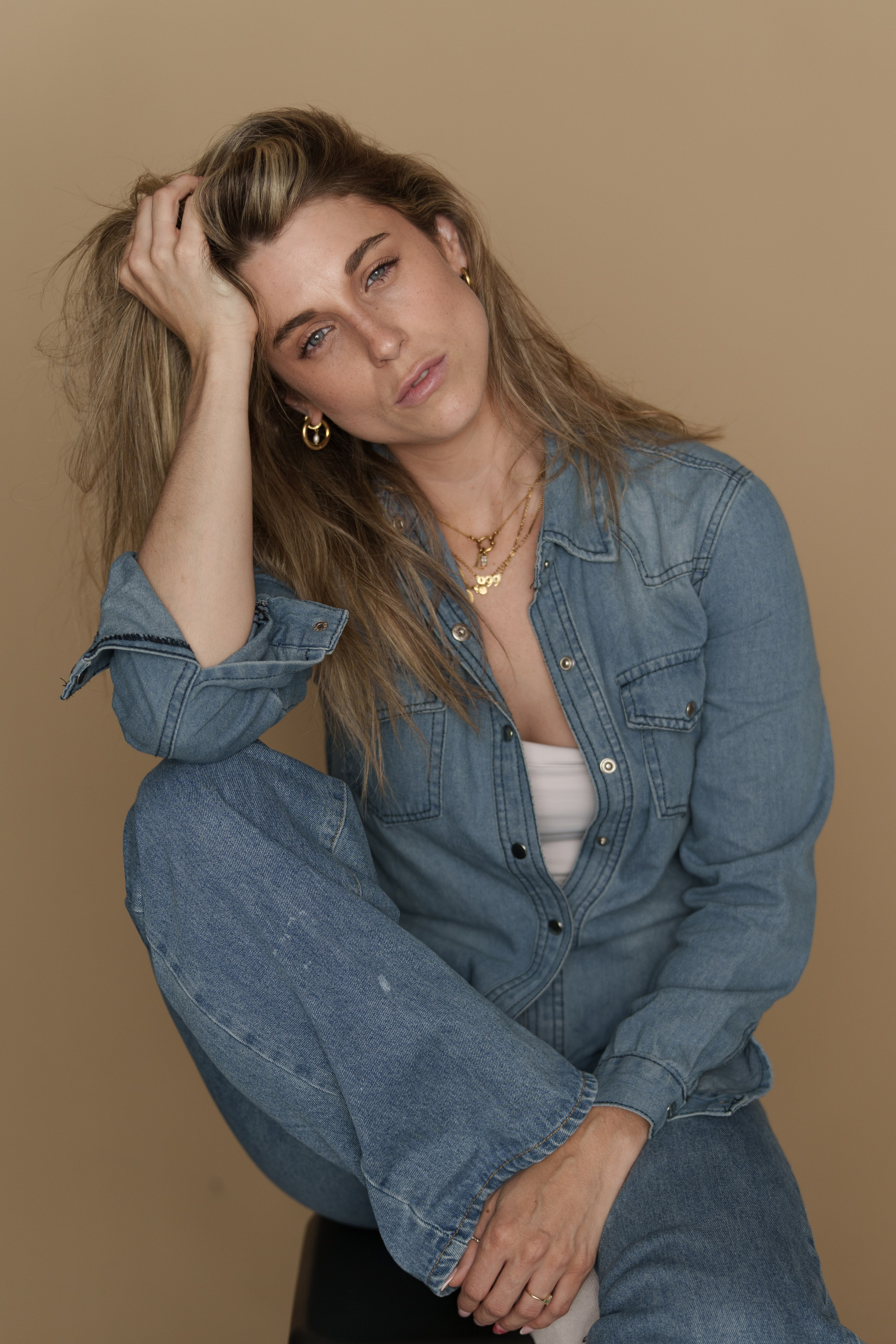 „Kölsch&Shoot“ in Cologne w/ Lisa (Set #2). URBANSTREETFILES.ART