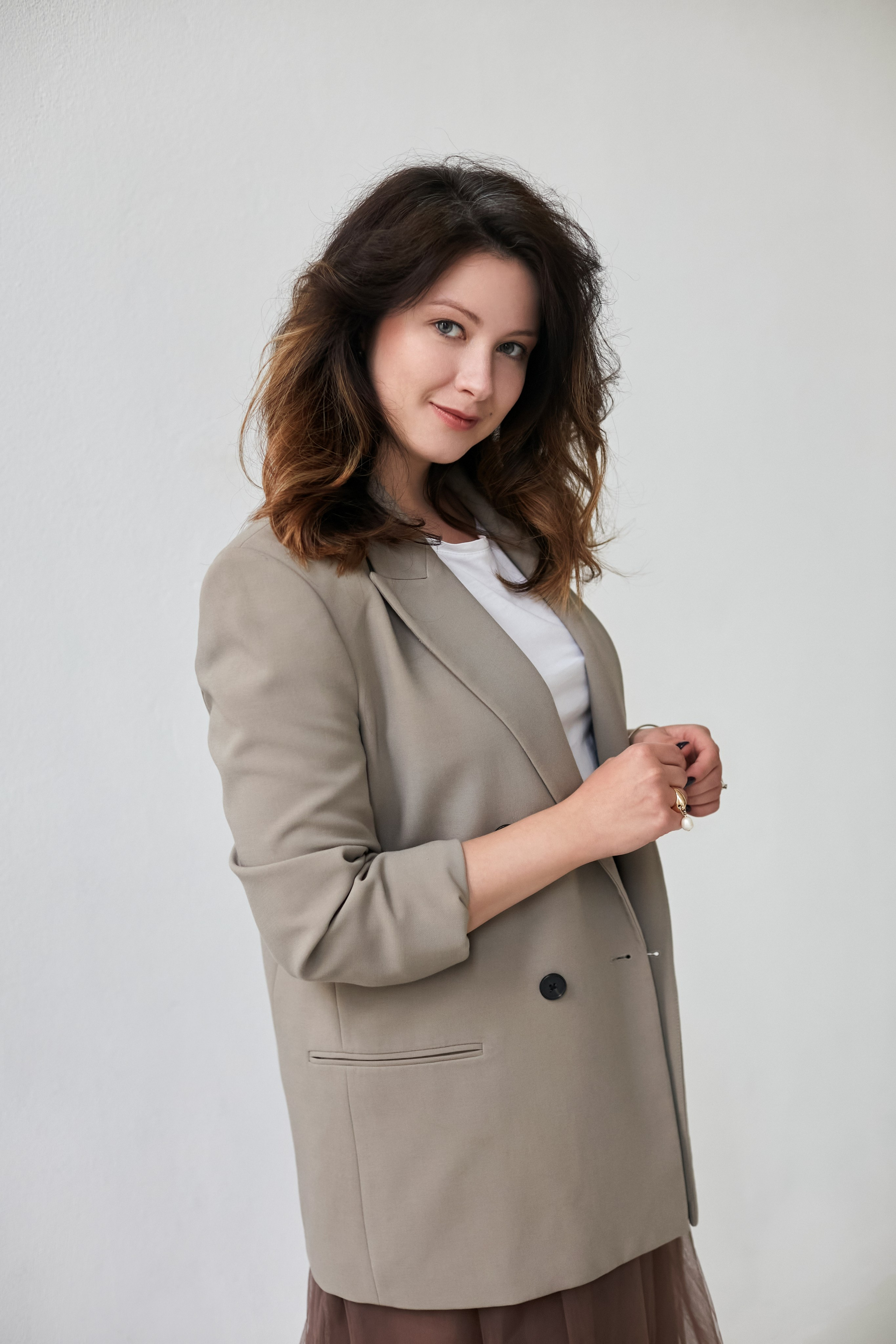 Julia Begus. Amazing photo session at a time convenient for you. Y