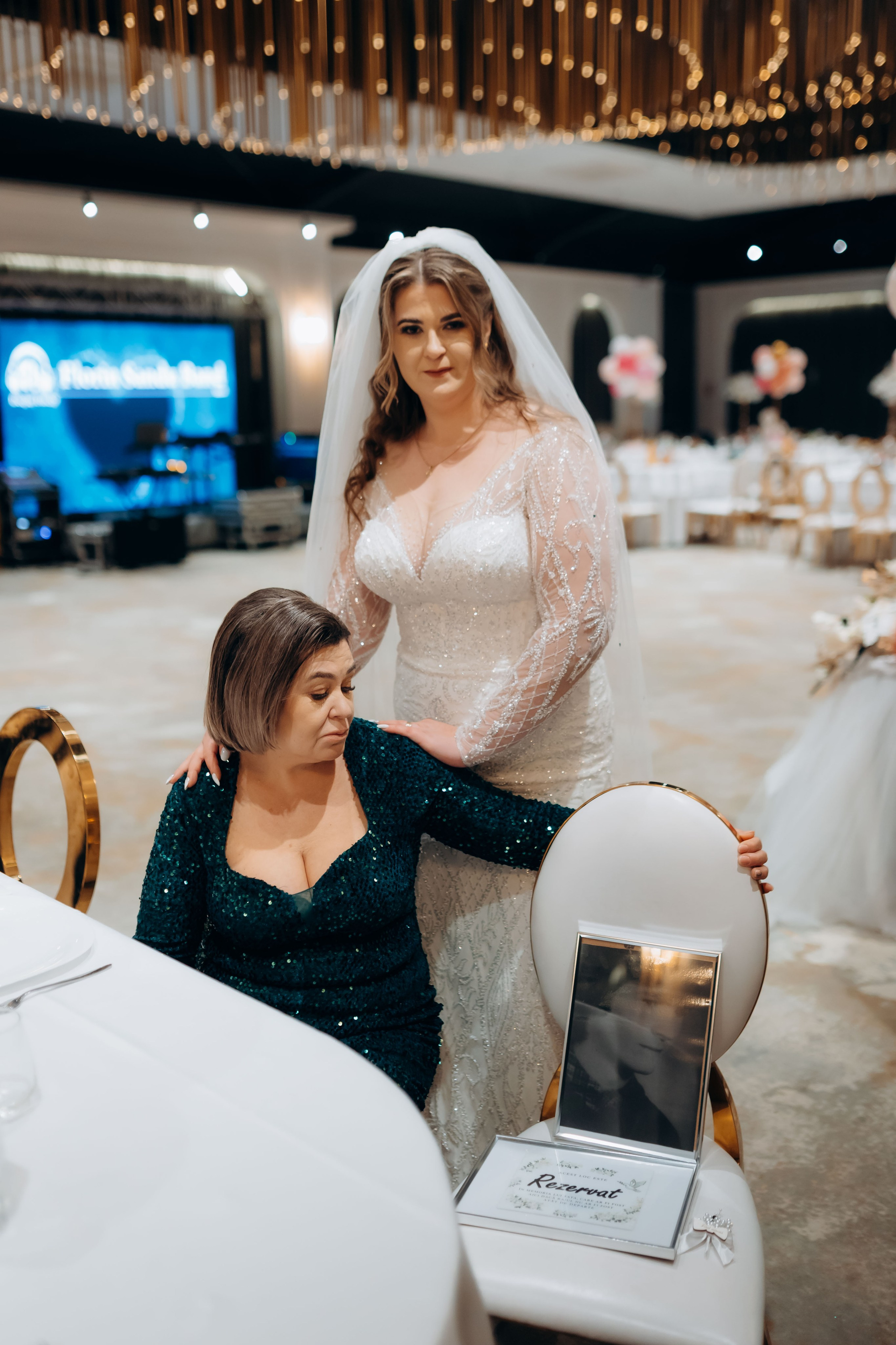 Povestea voastră, regizată de noi |Cristi Turculet Videograf Nuntă Suceava | wedding highlight. Servicii foto-video profesionale, pentru momente de neuitat