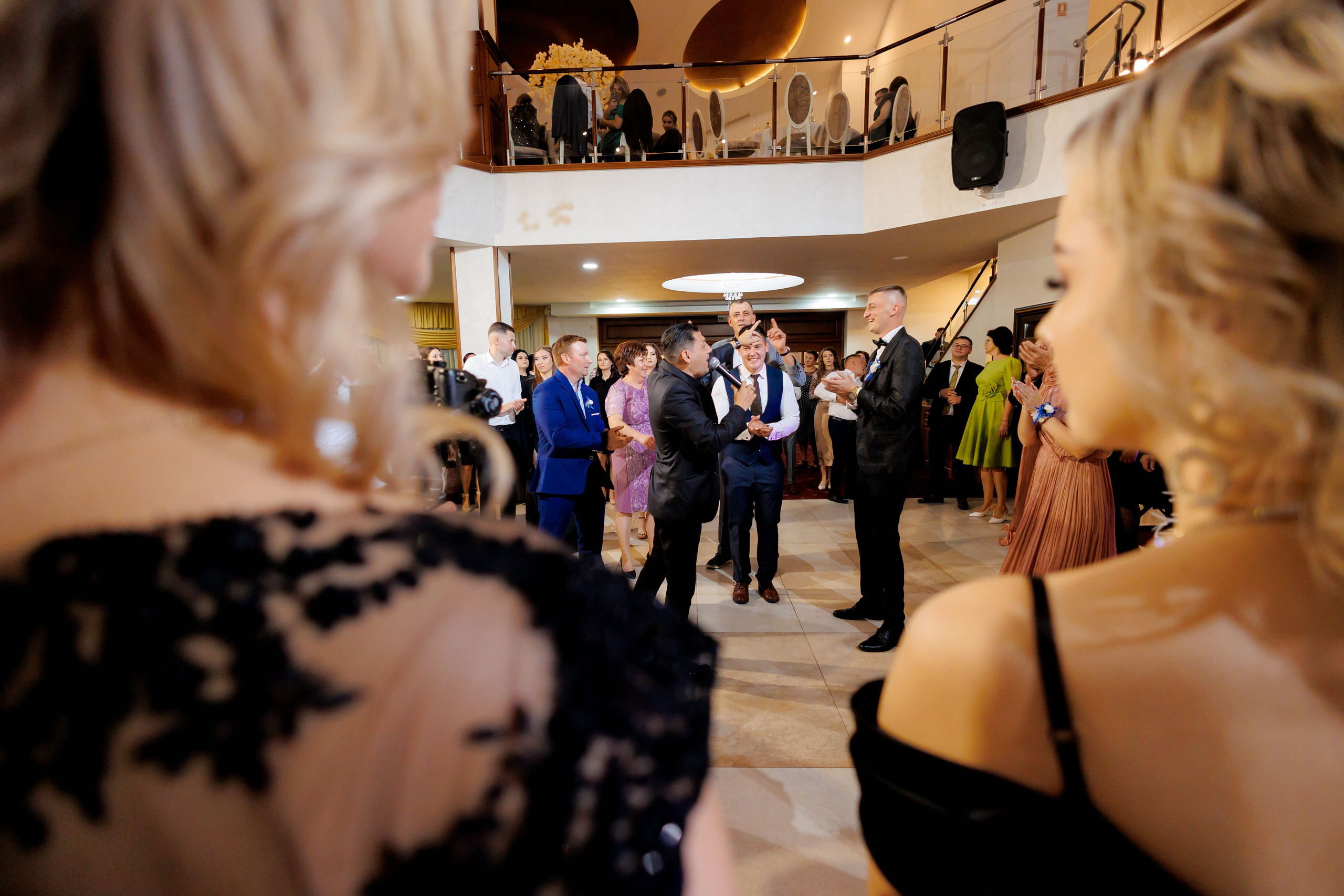 Loredana & Emilian – Ziua Nunții | Videografie - fotografie Botez Suceava, Iași, Botoșani. Servicii foto-video profesionale, pentru momente de neuitat