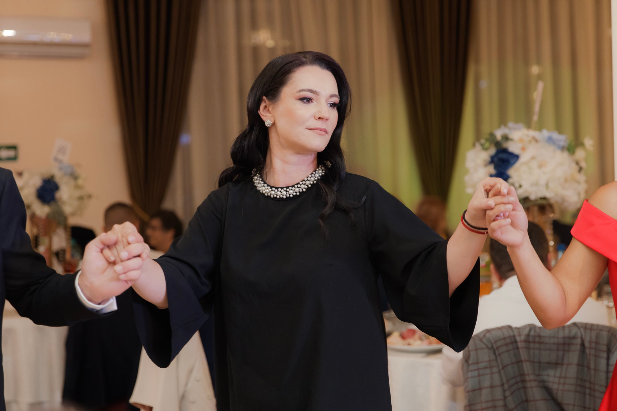 Mihai & Oana. Servicii foto-video profesionale, pentru momente de neuitat