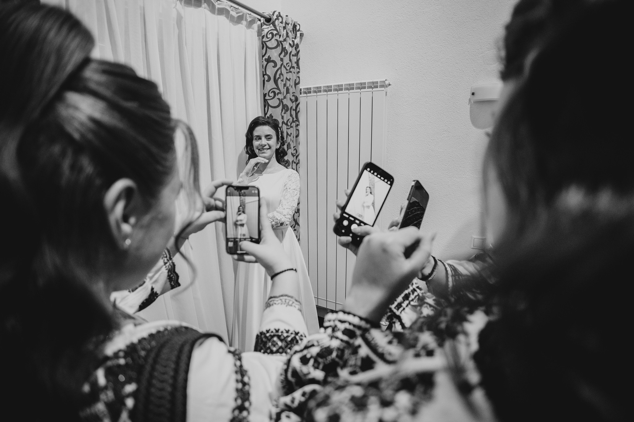 Nunta de Poveste la Sucevița: Cristi și Andreea. Servicii foto-video profesionale, pentru momente de neuitat