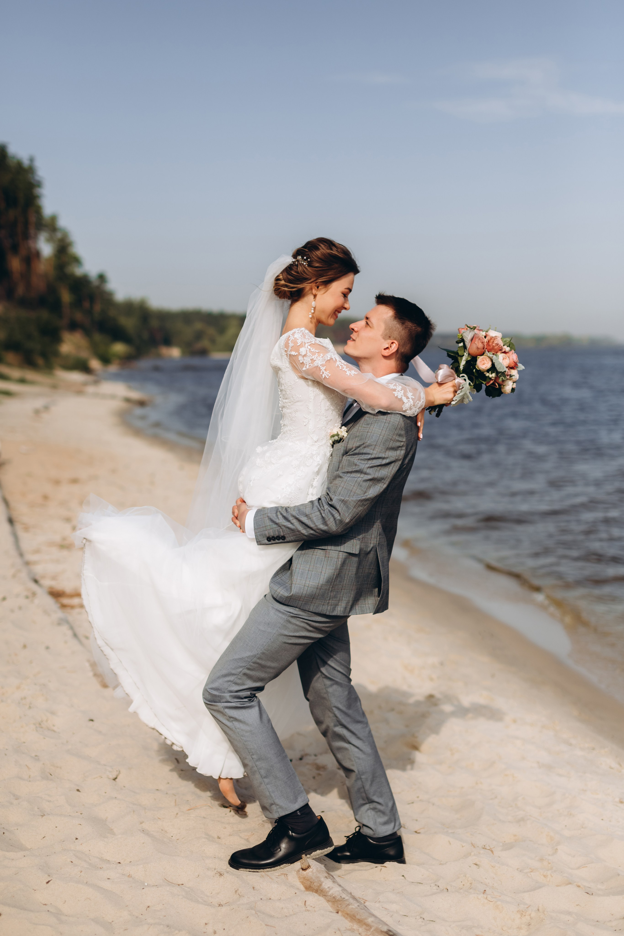 Viktor & Julia. Wedding and Family Photograph