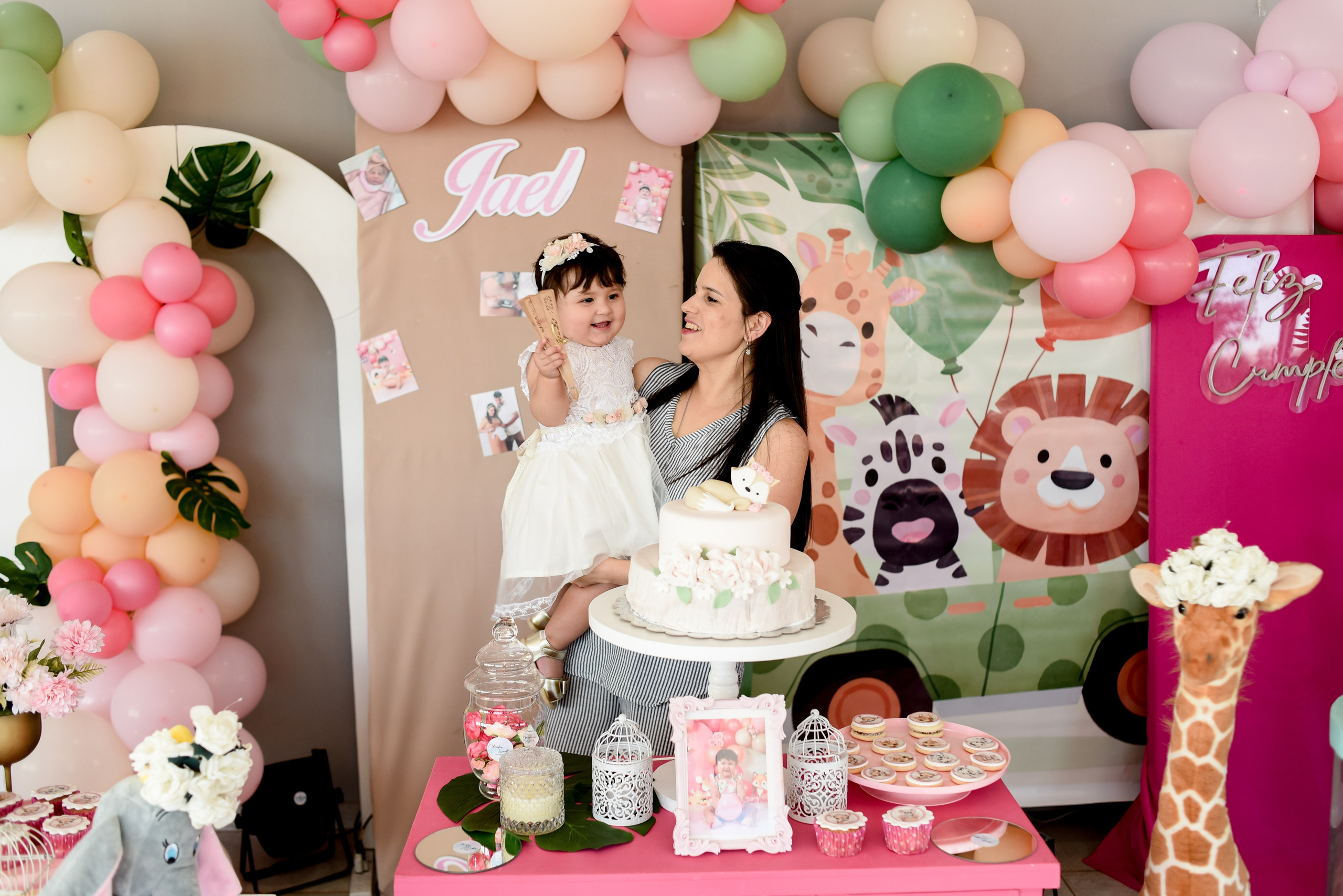 1er añito de Jael. Fotografo de casamiento en misiones y fotógrafo de familia  Posadas