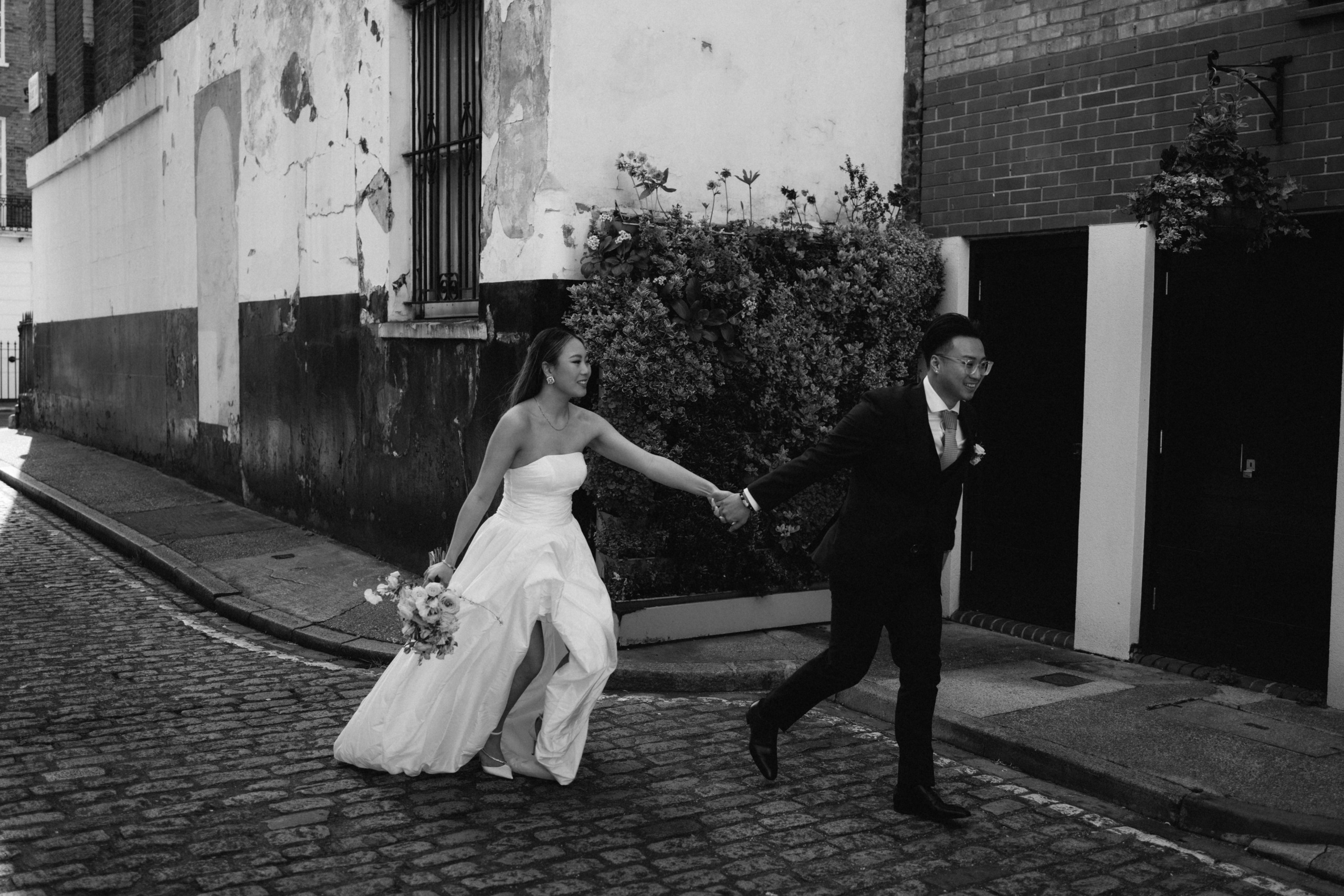 Grace and Jackie. Photographer in Milton Keynes, Northampton & London — Wedding, Family & Portrait Photography