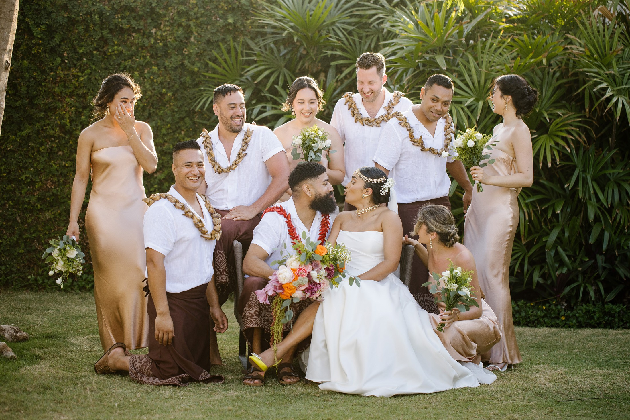 Big funny wedding with guests in paradise Bali island. Get.it.feel — Aesthetic Photography and Videography