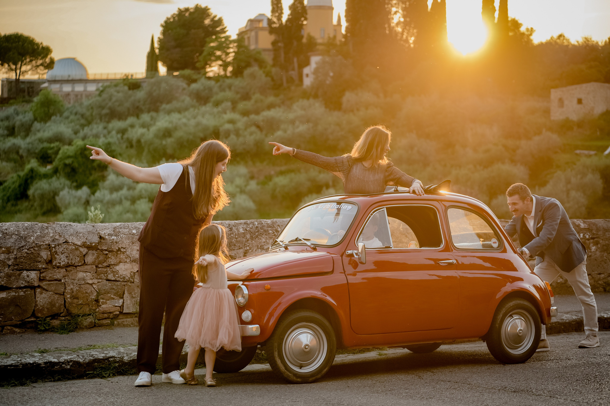 Jessica & Family. Wedding Photographer in Italy