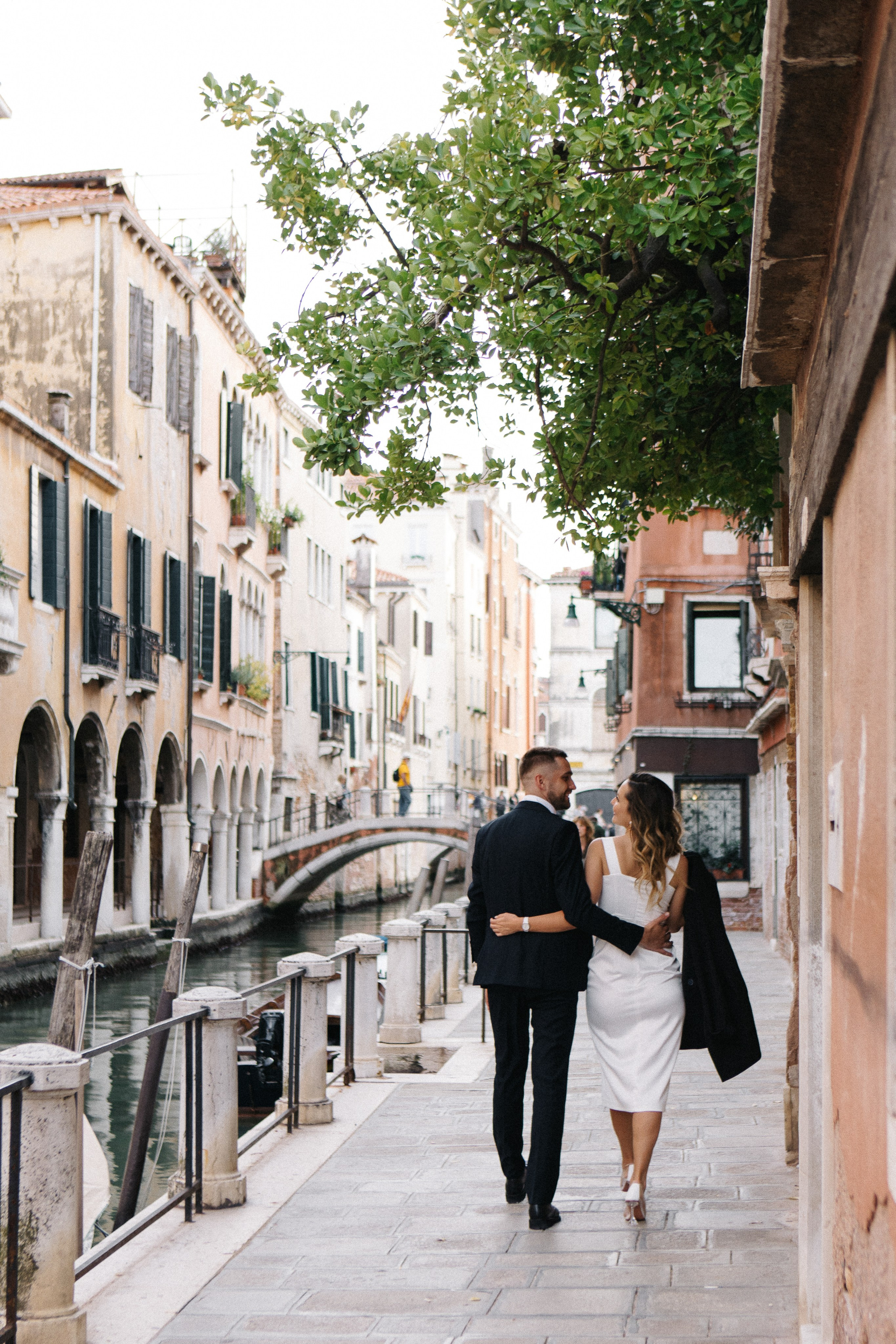 Love story in night Venice