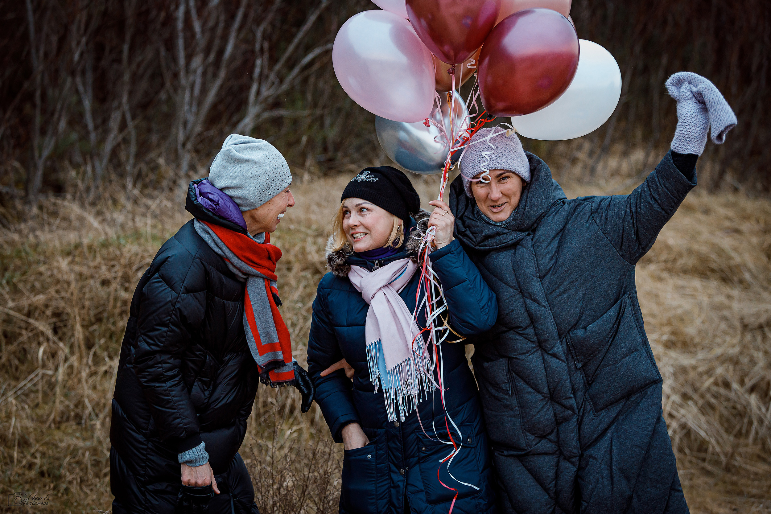 Girlfriends. Photographer Eduard Nesterov