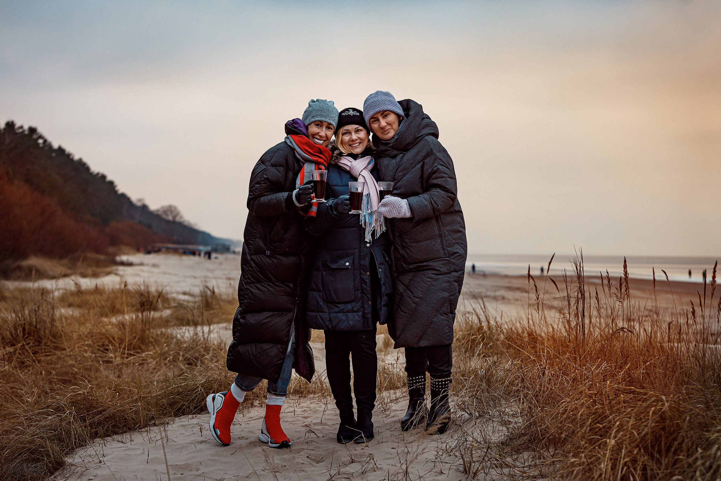 Girlfriends. Photographer Eduard Nesterov