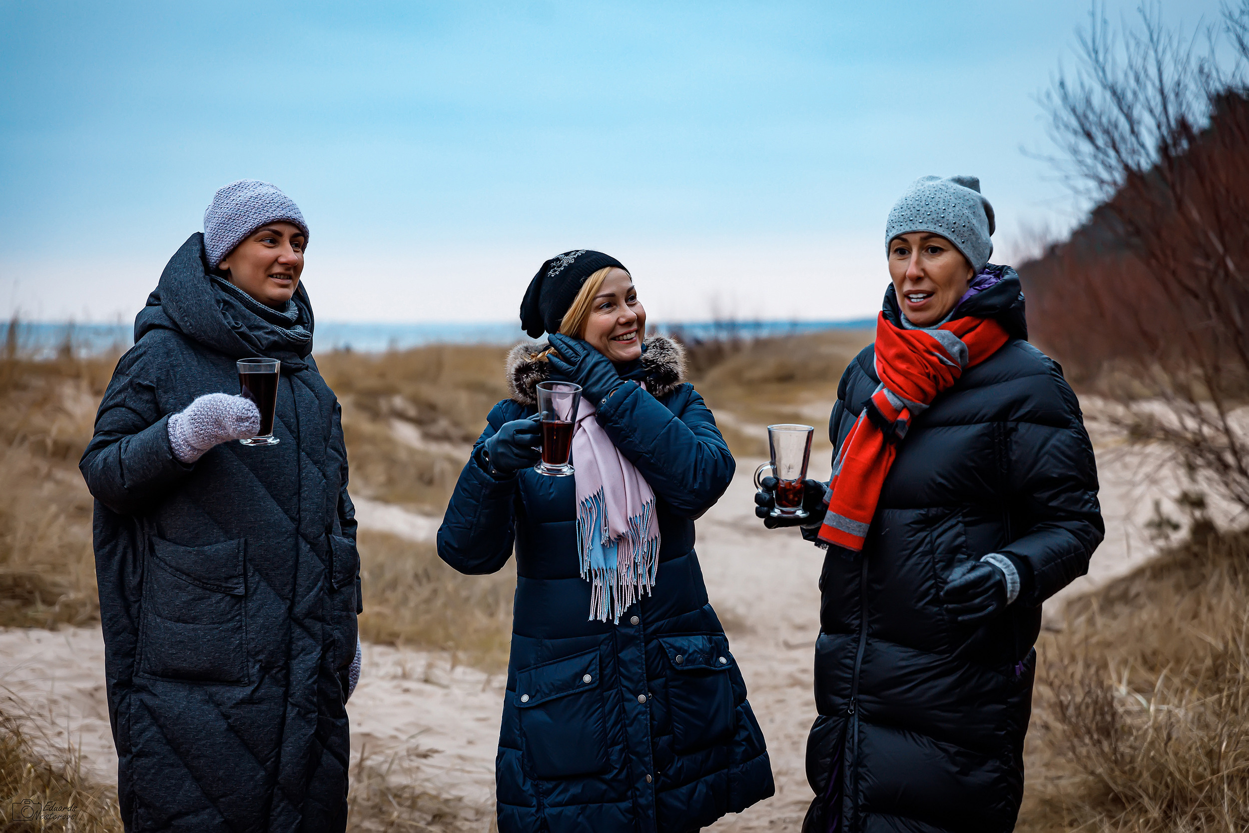 Girlfriends. Photographer Eduard Nesterov