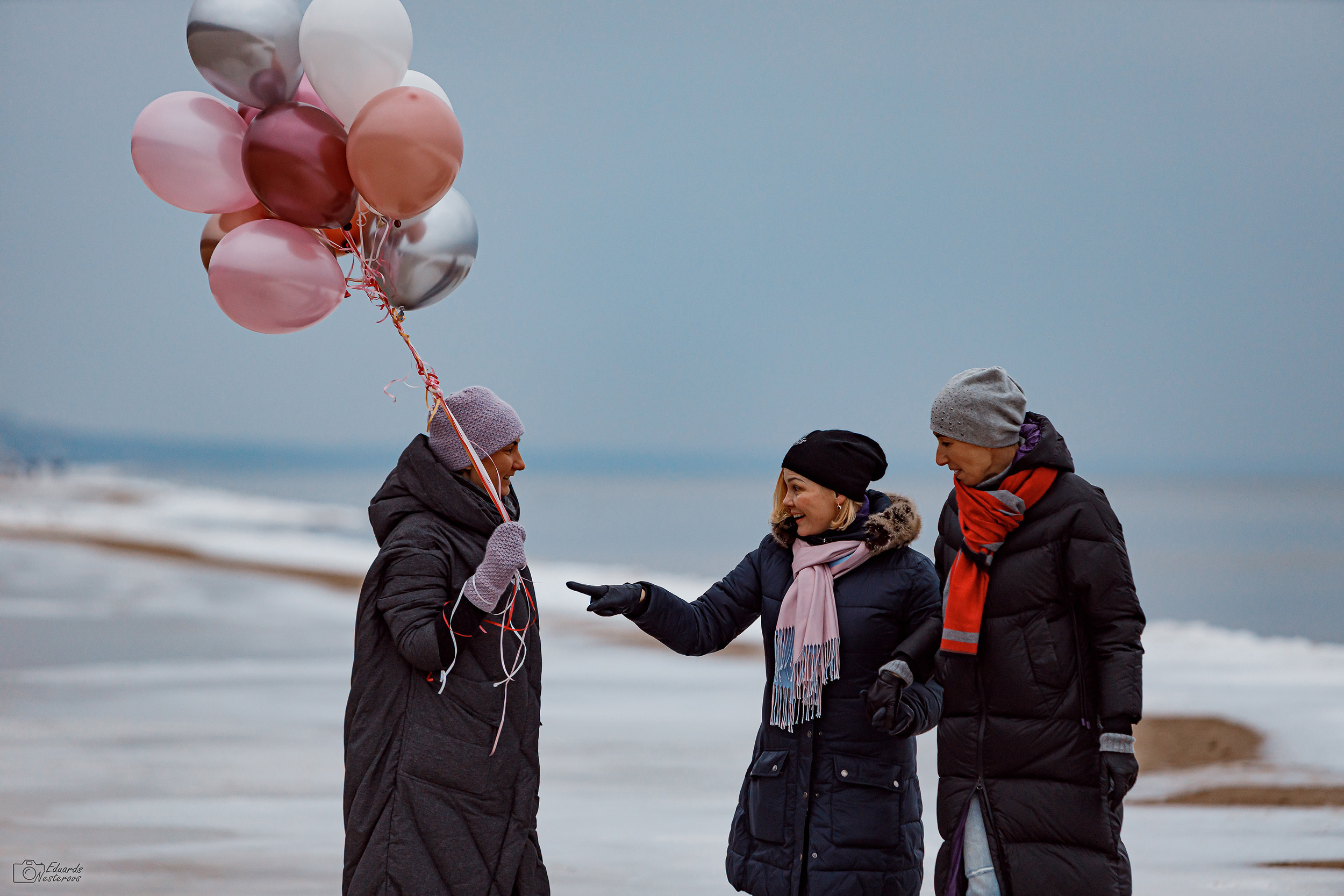 Girlfriends. Photographer Eduard Nesterov