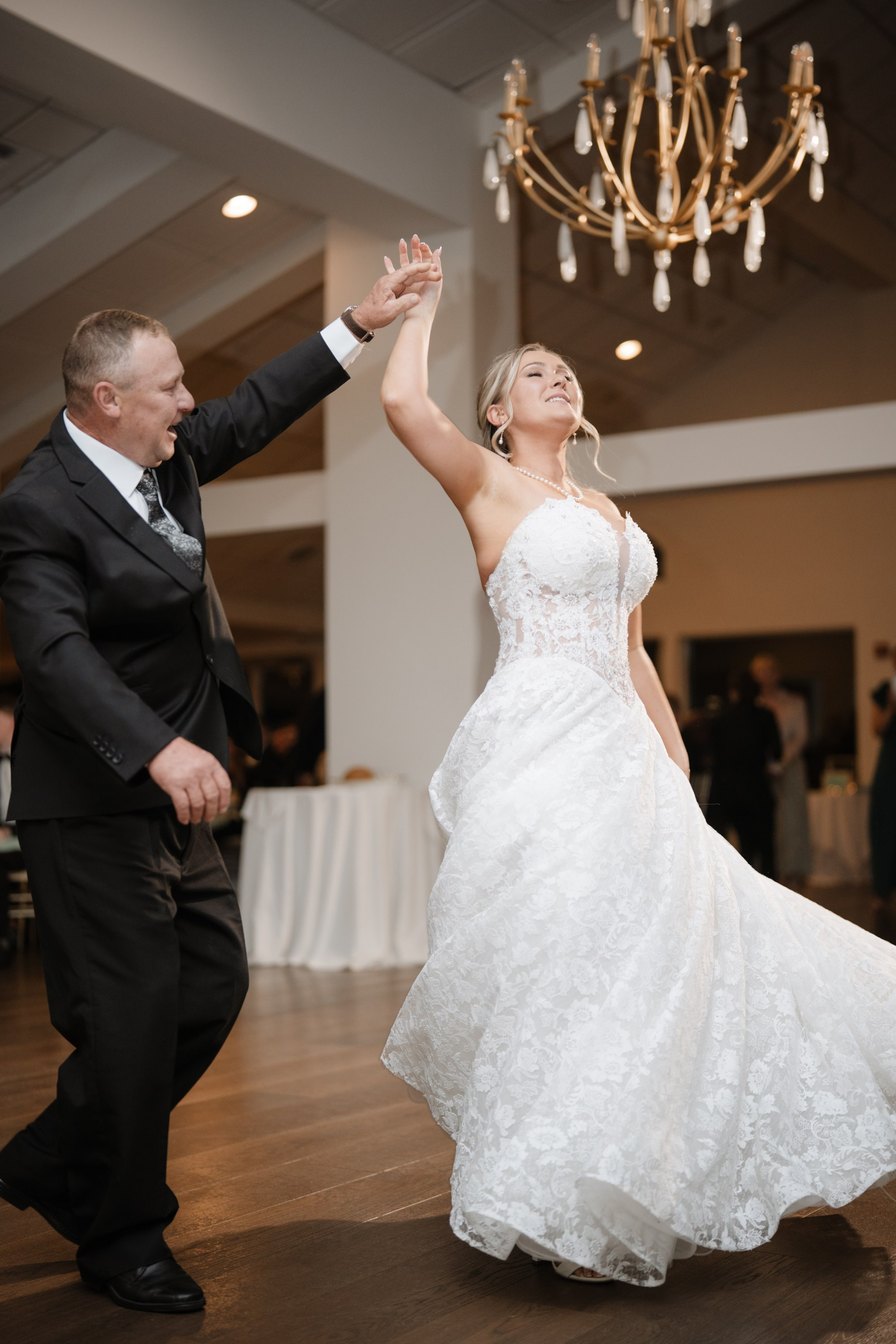 Justyna and Michael’s wedding — Port Jefferson, NY. Portrait and wedding photographer in New York