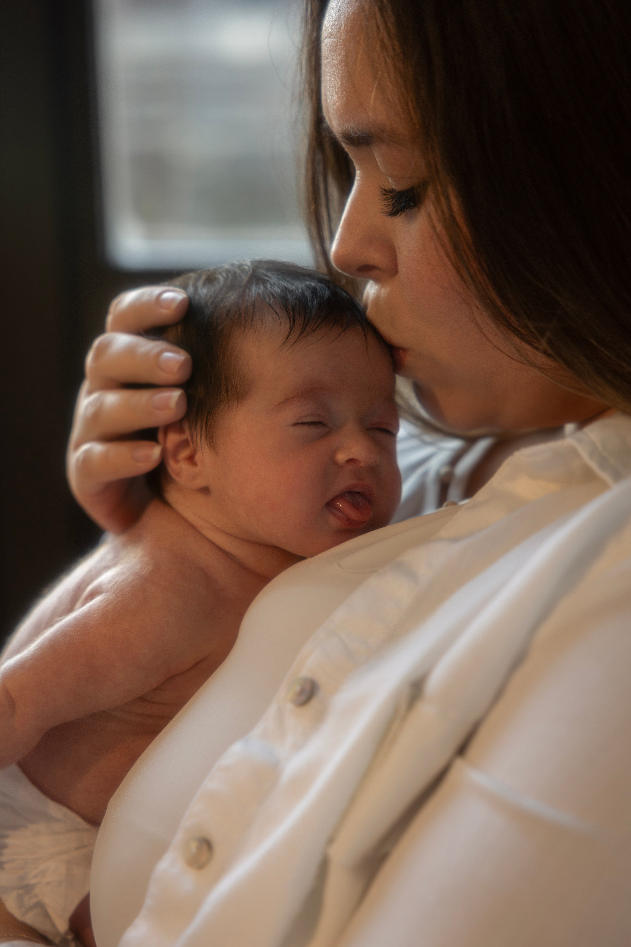 VICTORIA & VALENTINA