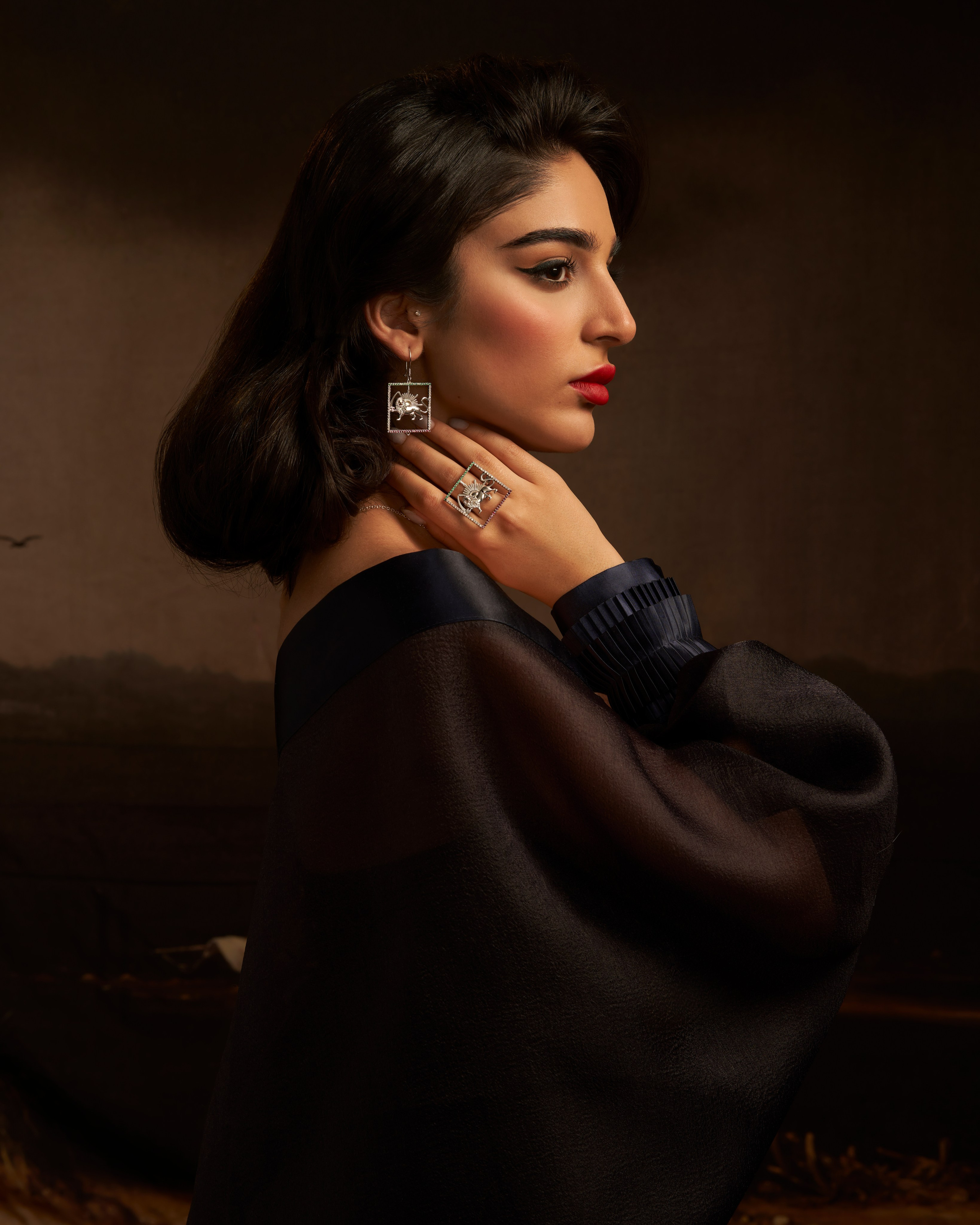 Pari. Alireza Sahebi Photographer