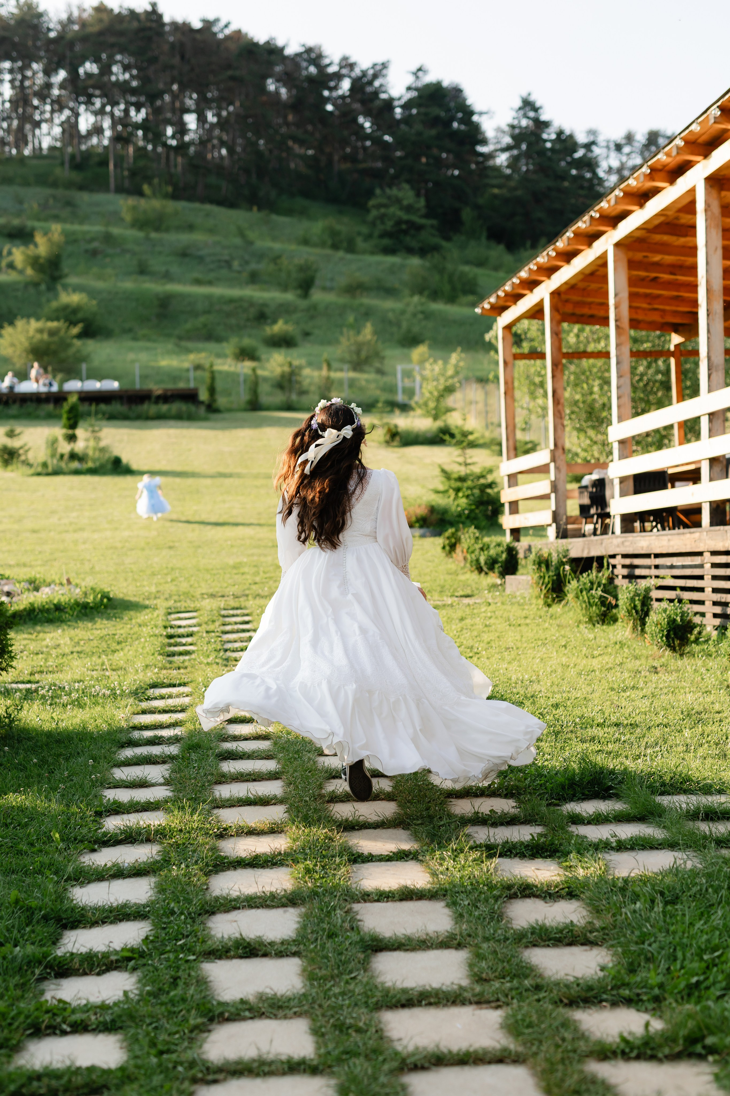 Flori & Cosmin. Main