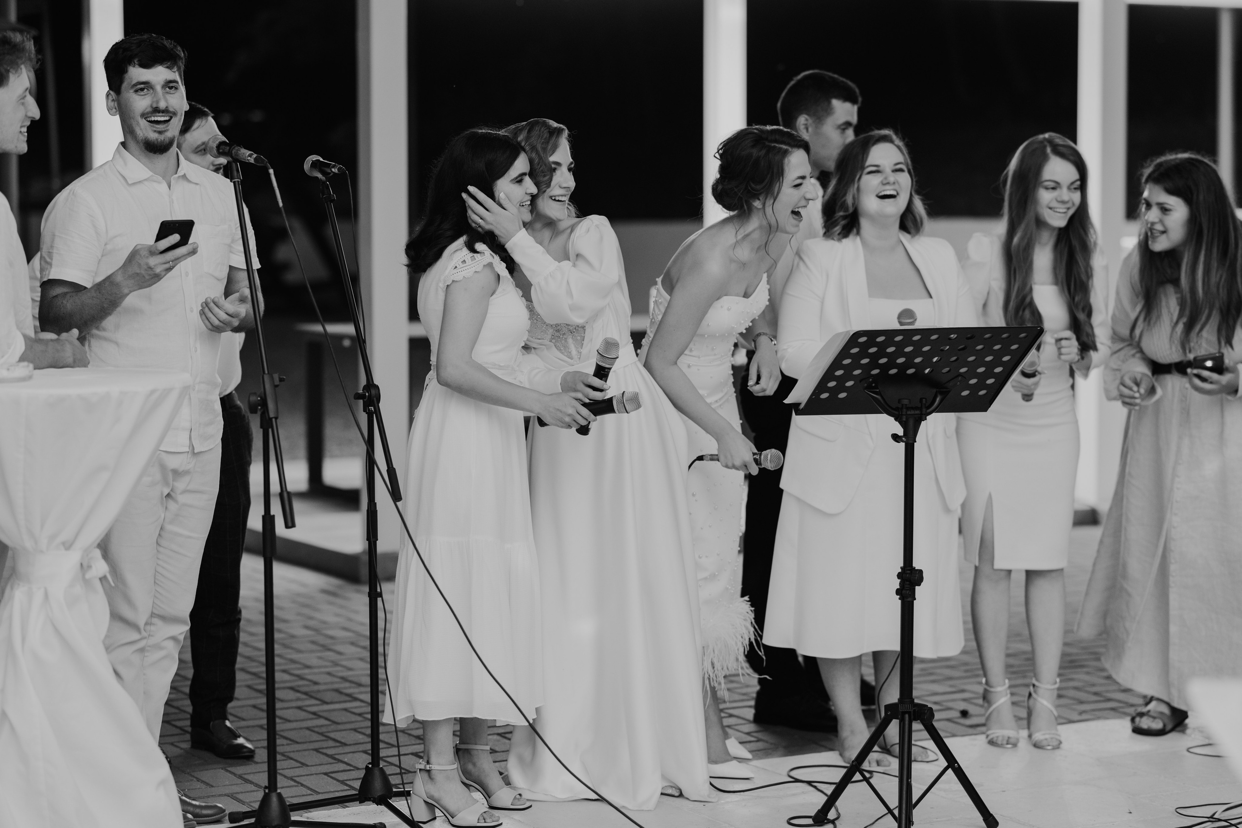 Corina & Dumitru. Main