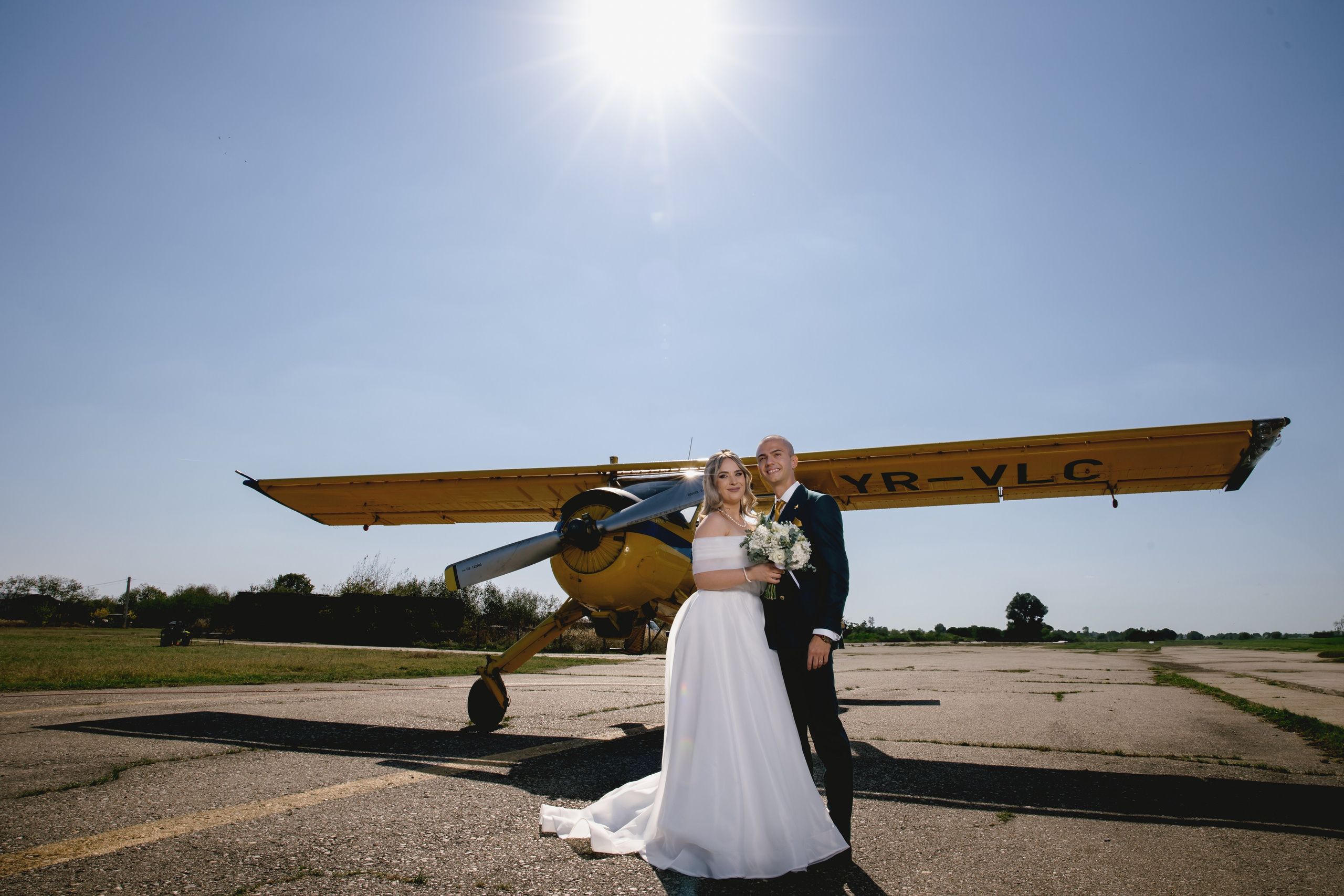 Bianca & Mihnea Pitesti. MDimaFotoStudio. Fotograf de nuntă, evenimente private și de familie
