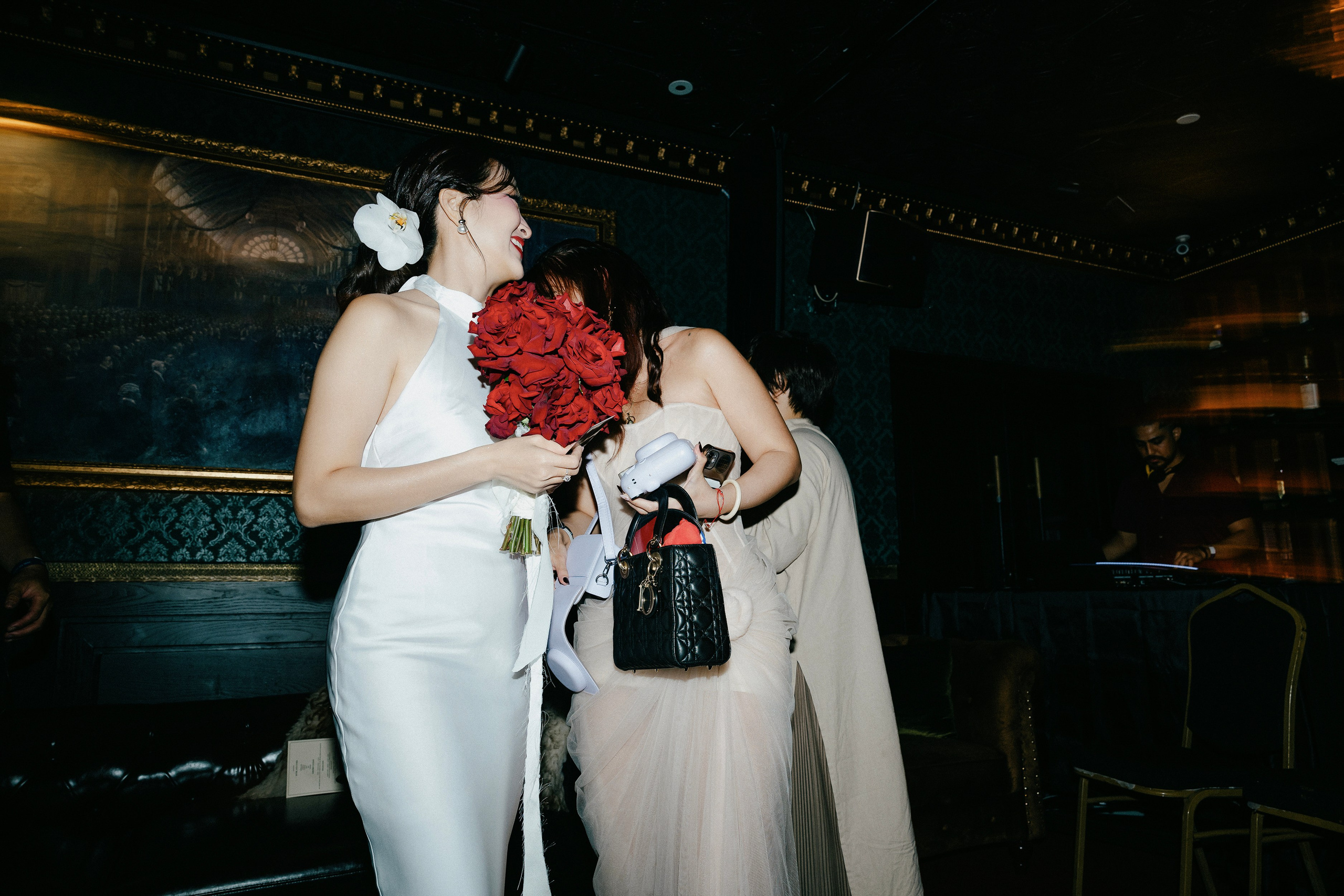 HIEP & TRINH / After wedding. Nhiếp ảnh gia đám cưới hàng đầu tại Thành Phố Hồ Chí Minh