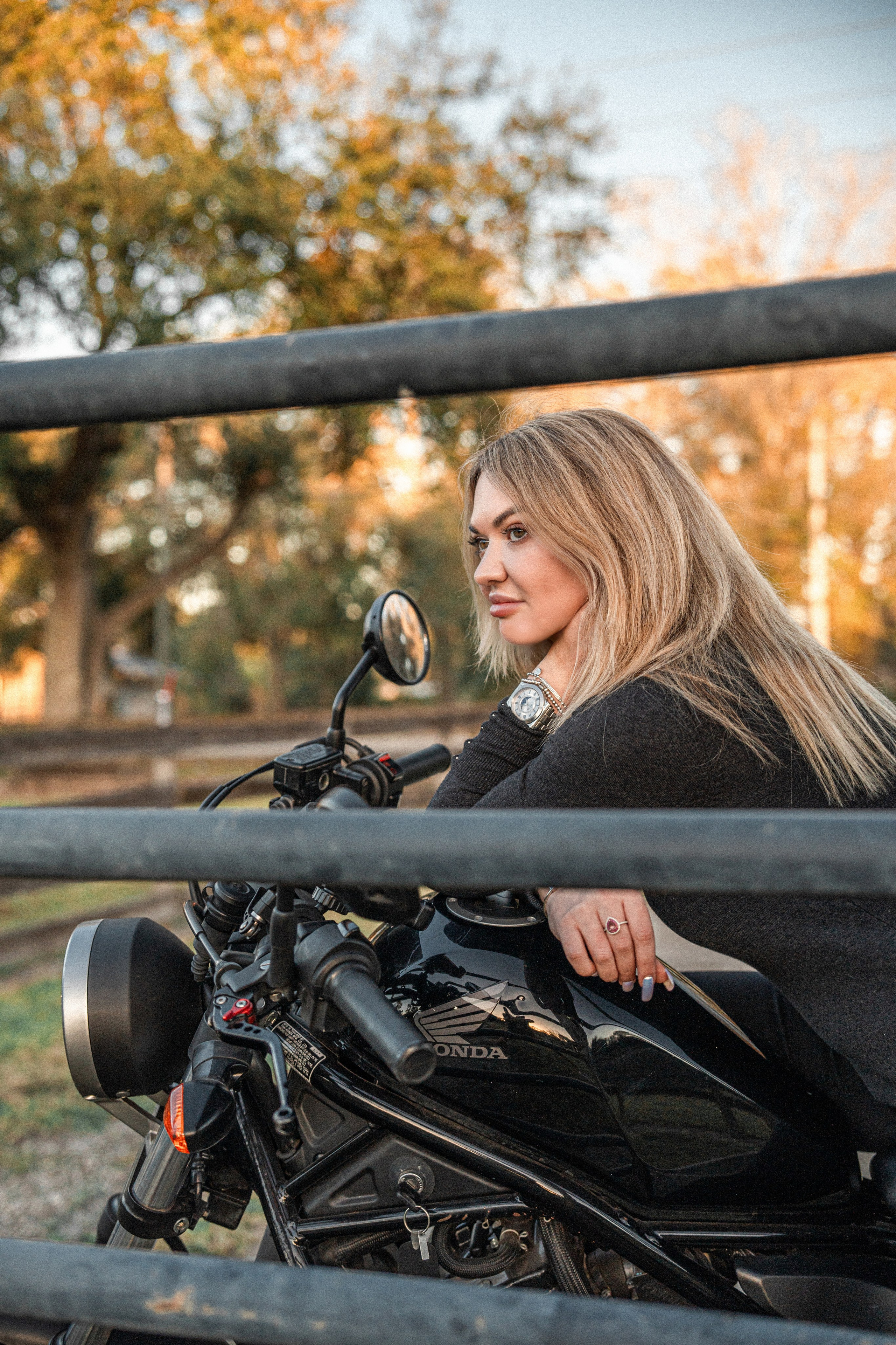 Anna on a Bike. Welcome to my video and photo world!