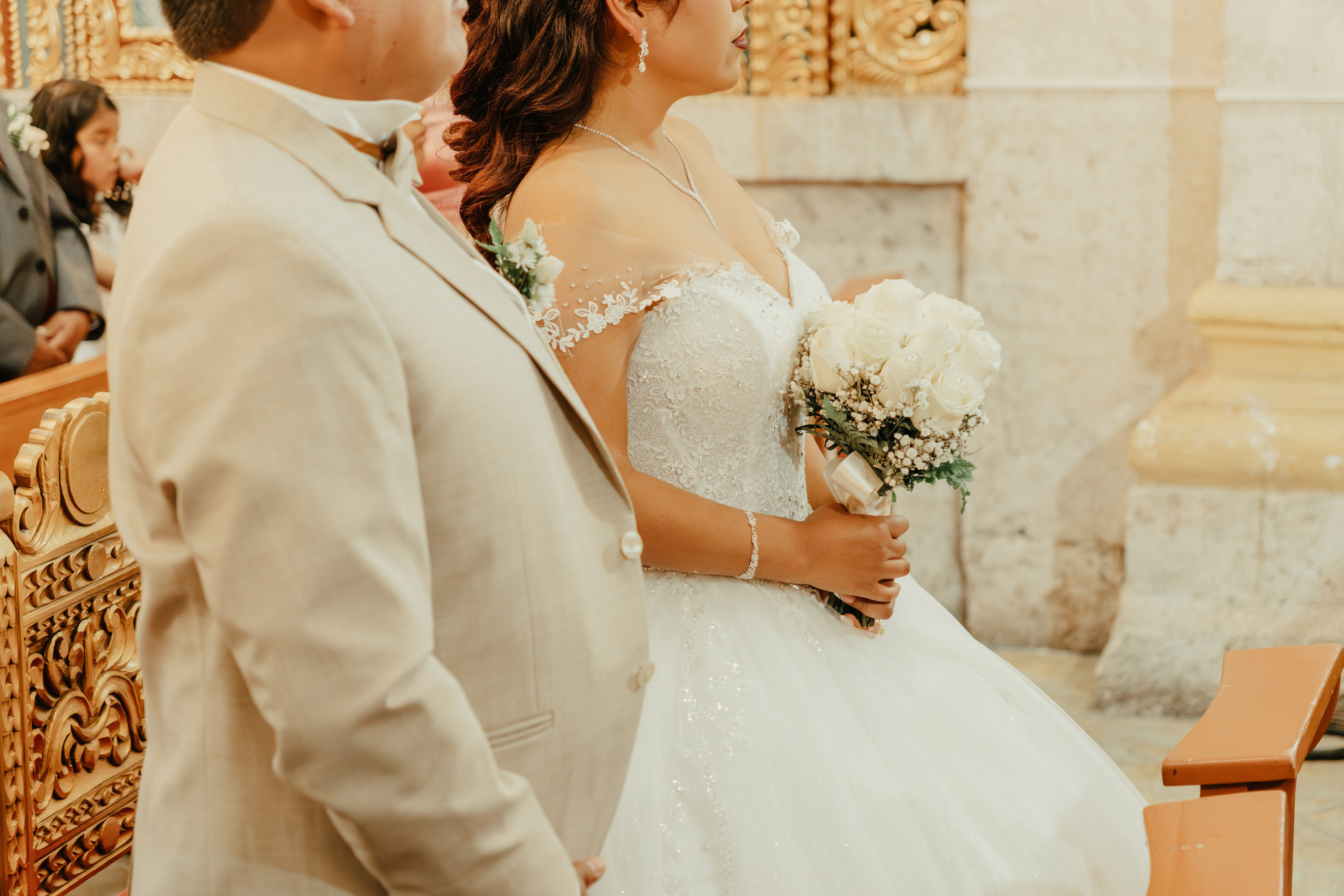 VANESSA + FRANKLIN BODA RELIGIOSA. Studio KVTA | Fotografía y Video de Bodas en Arequipa