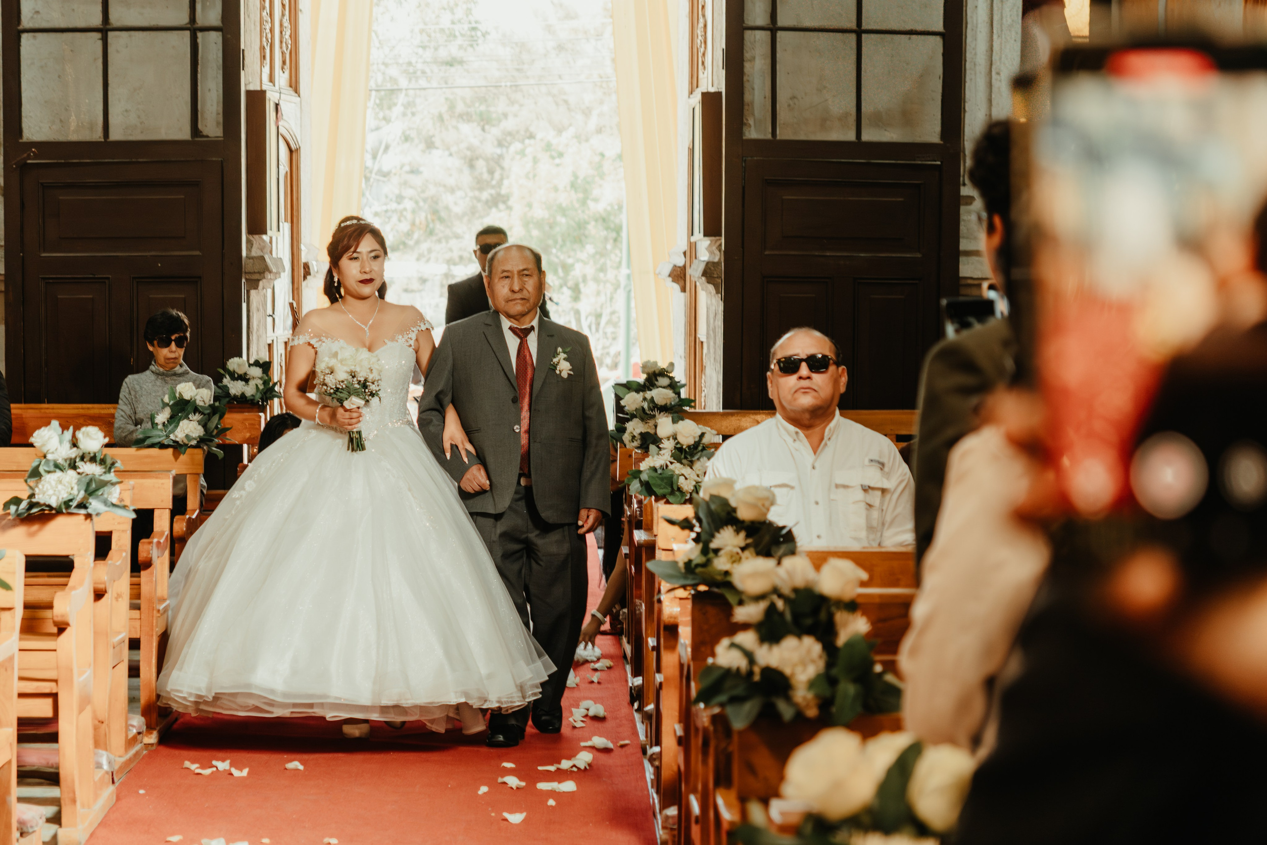 VANESSA + FRANKLIN BODA RELIGIOSA. Studio KVTA | Fotografía y Video de Bodas en Arequipa