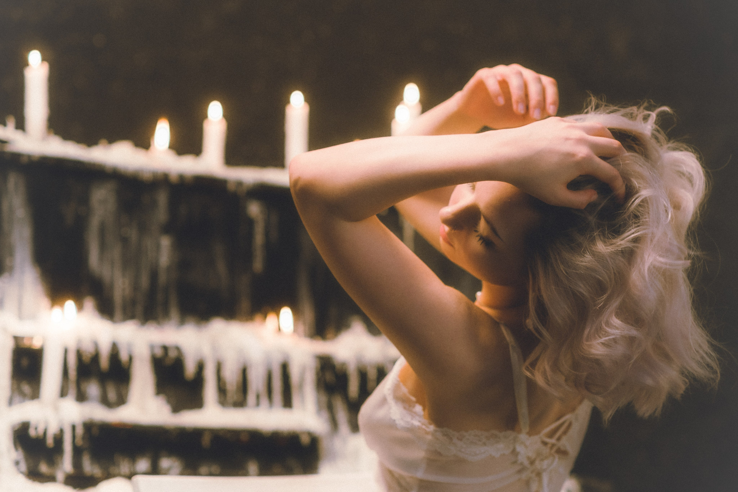 Adelina by Candlelight. Stanislav Vdovin — fotografo di ritratti ed eventi a Milano e Pavia