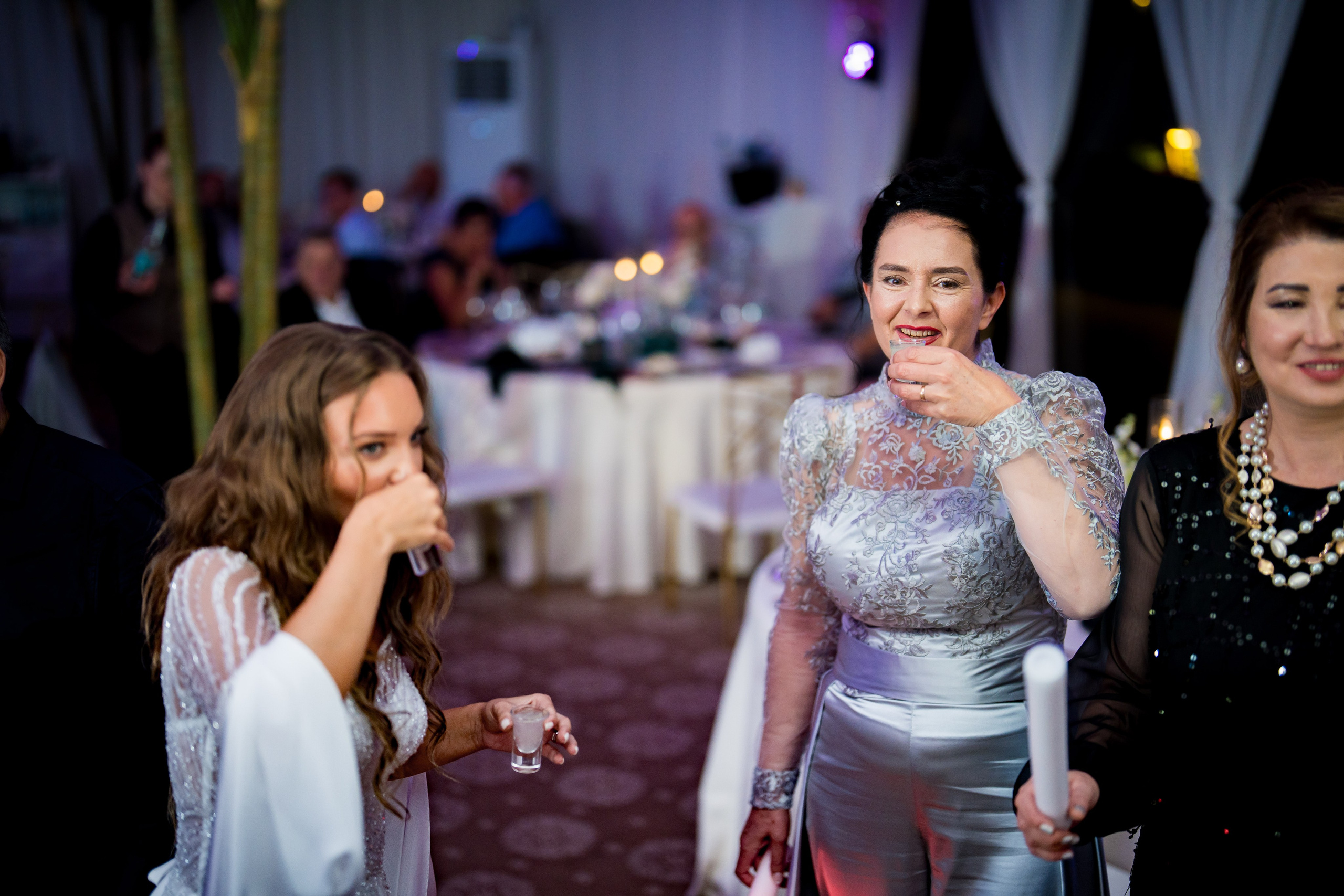 PARTY. Gabriel Florea — Fotograf nuntă București